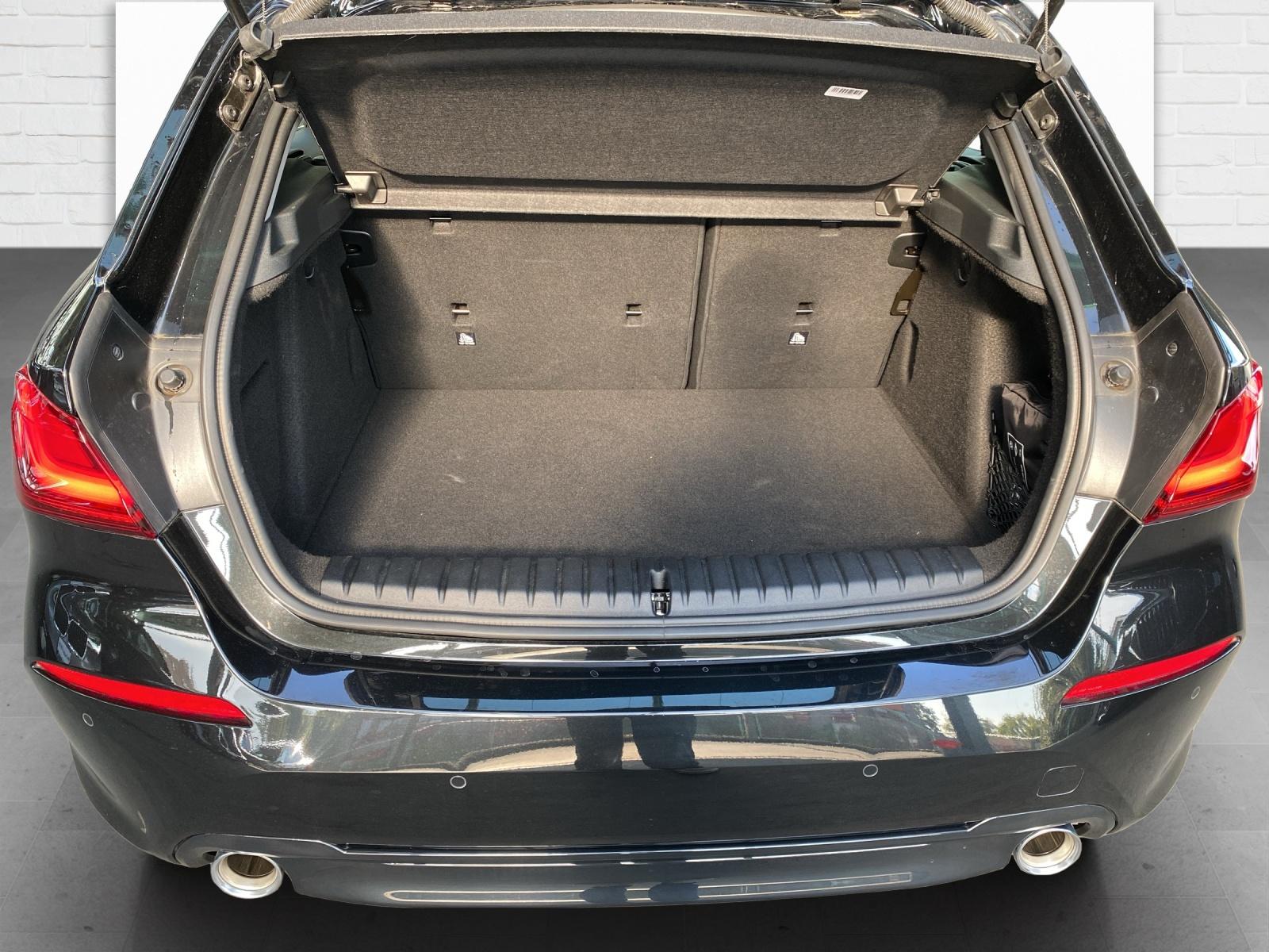 BMW 120d xDrive SAG-image-30