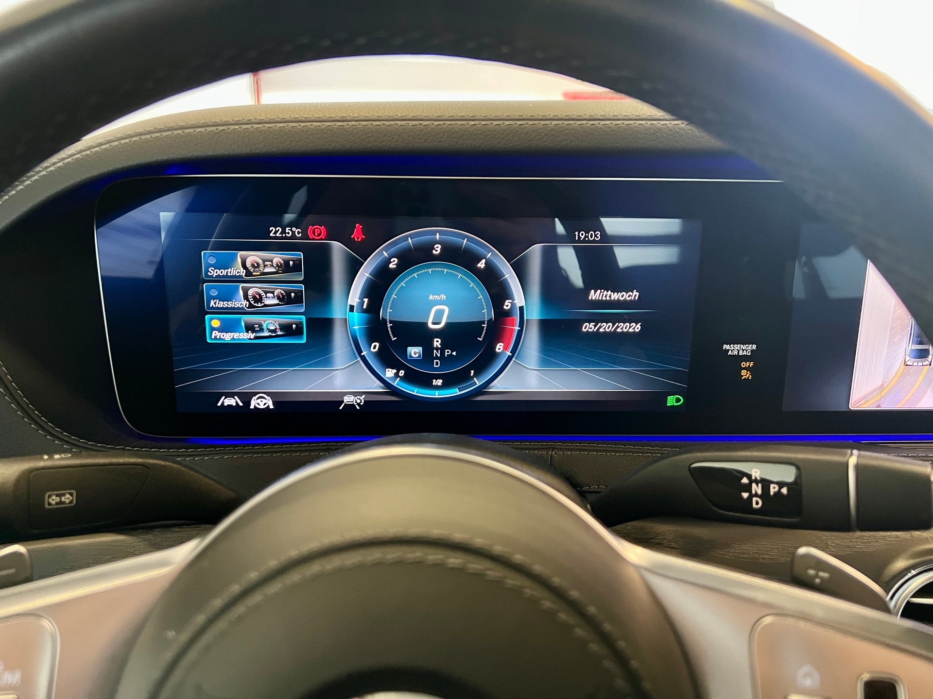 MERCEDES-BENZ S 350 d 4Matic 9G-Tronic-image-22