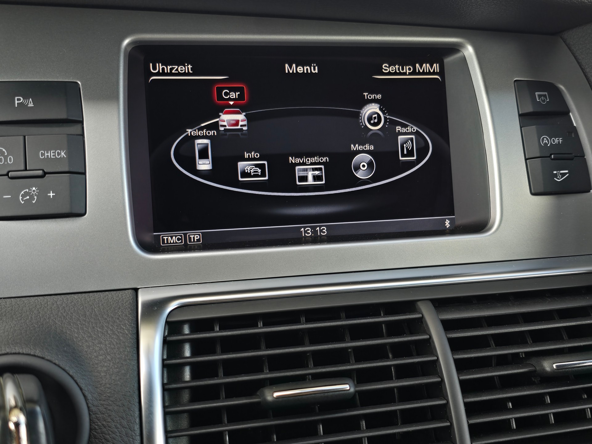 AUDI Q7 3.0 TDI S-Line quattro tiptronic Luftfederung 7-Sitzer-image-25