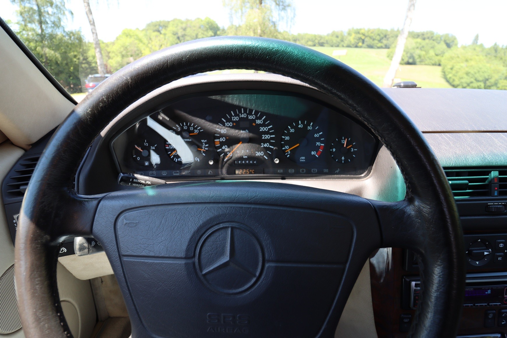 MERCEDES-BENZ 300 SL-24-image-7