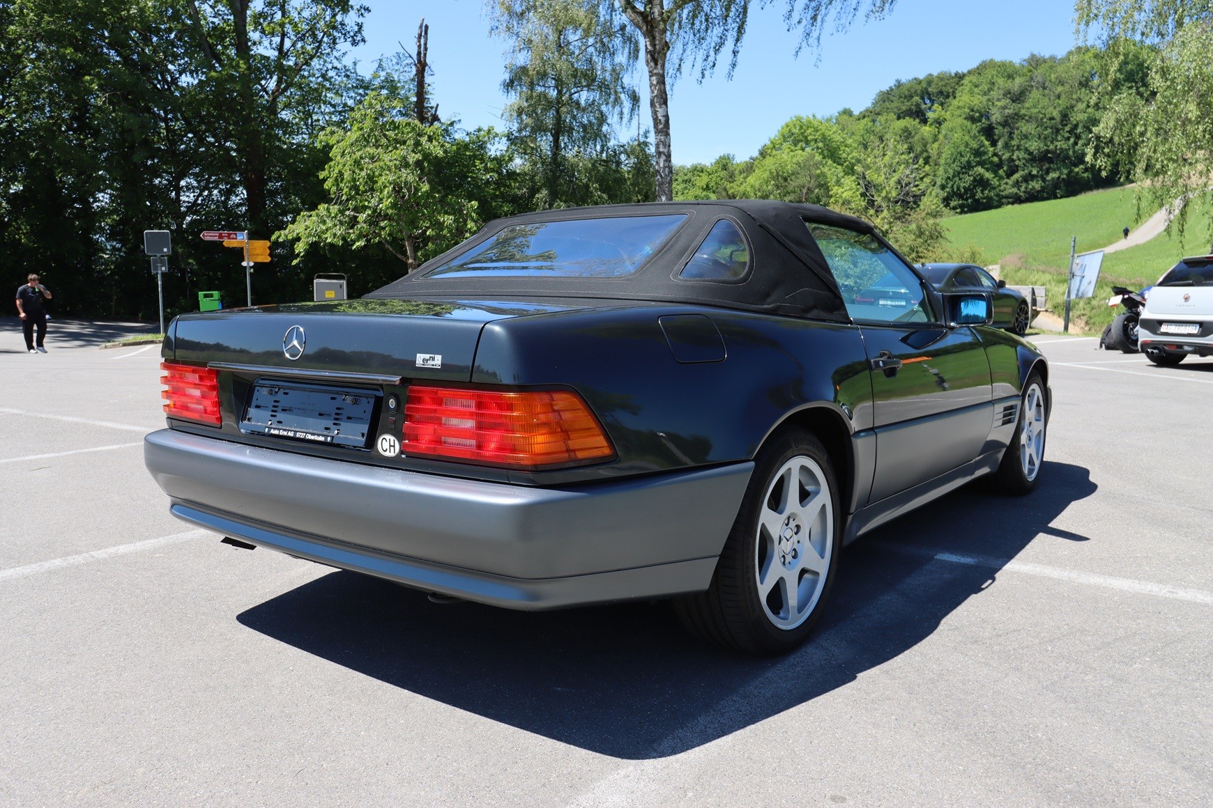 MERCEDES-BENZ 300 SL-24-image-1