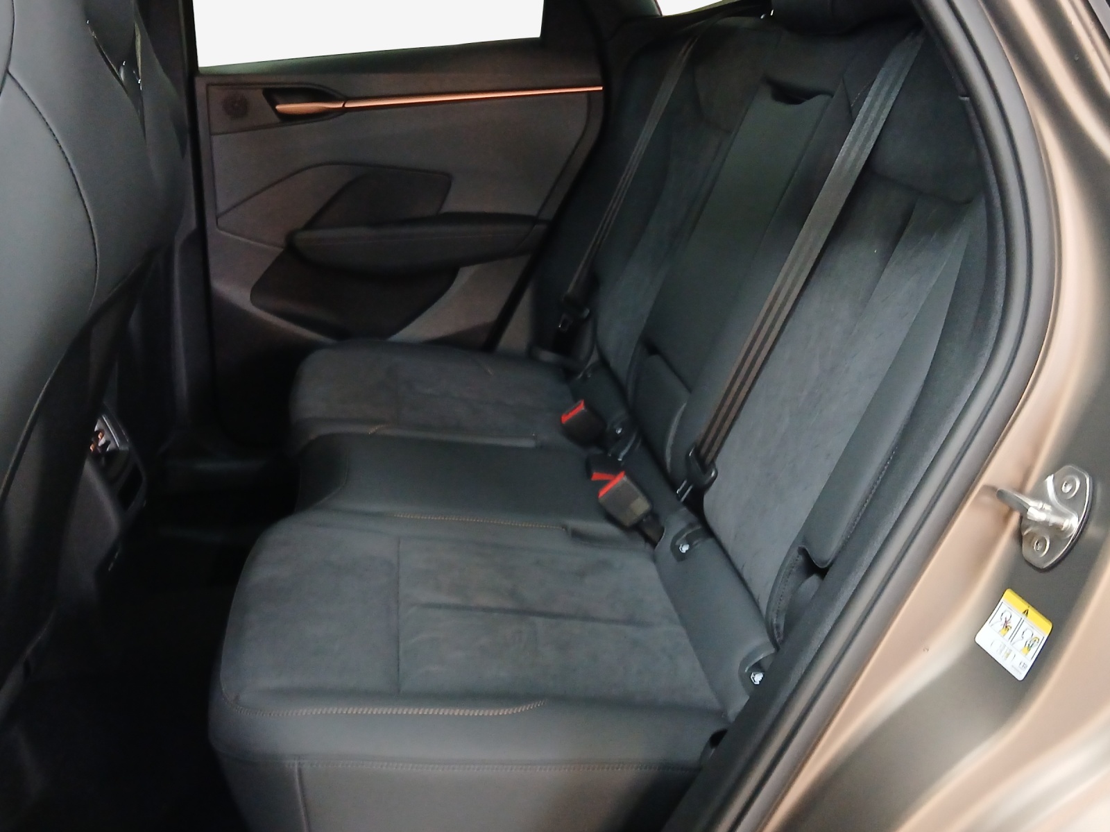 CUPRA Terramar 1.5 eHybrid Prime Edition VZ DSG-image-11