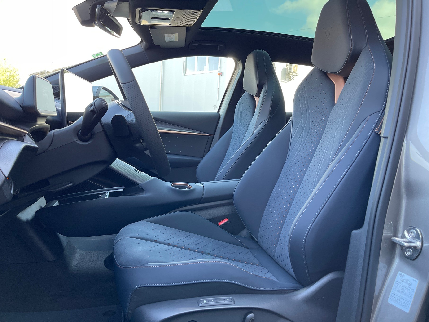 CUPRA Tavascan Type 9 77 kWh Adrenaline Prime Edition-image-6