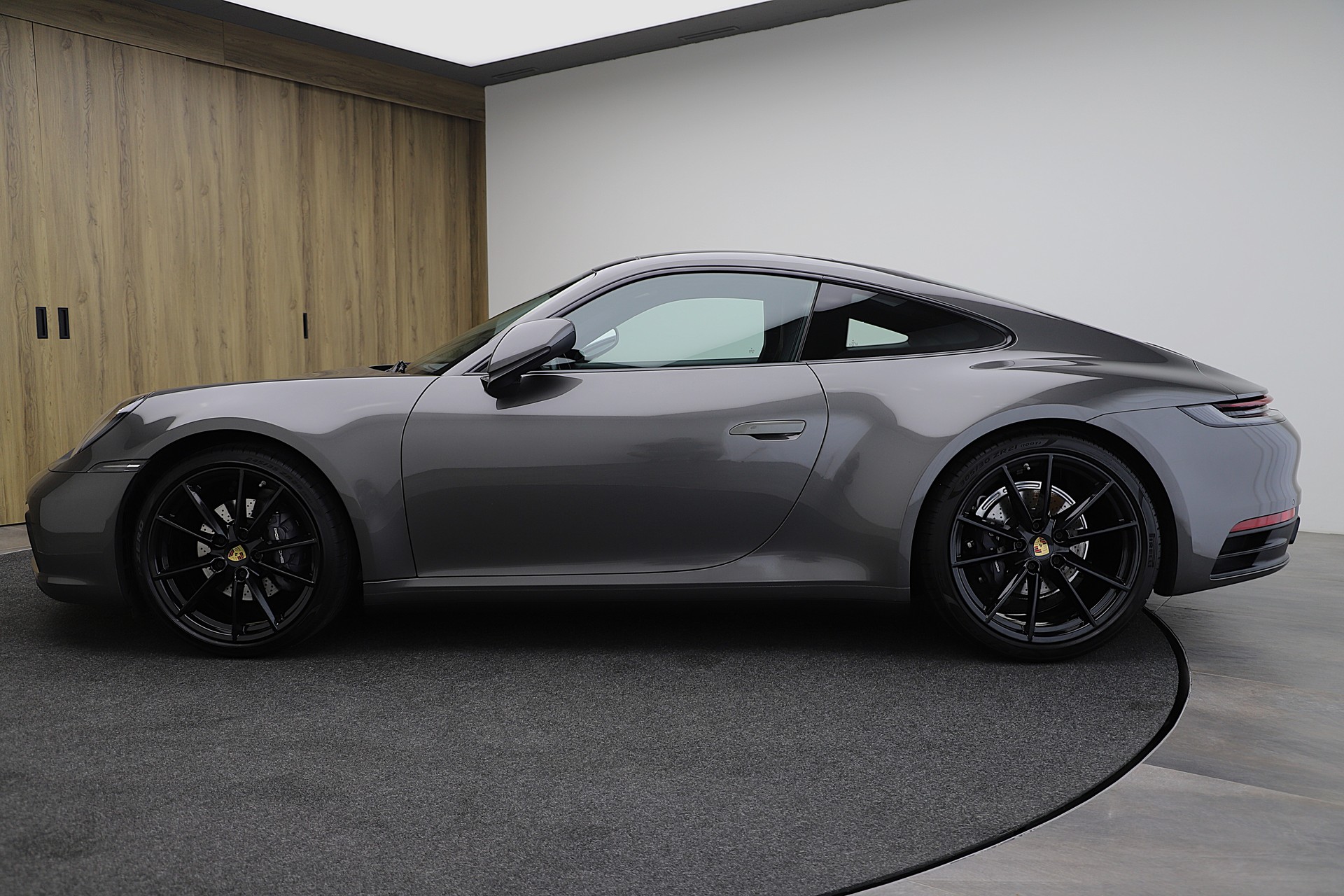 PORSCHE 911 Carrera 4 PDK-image-2