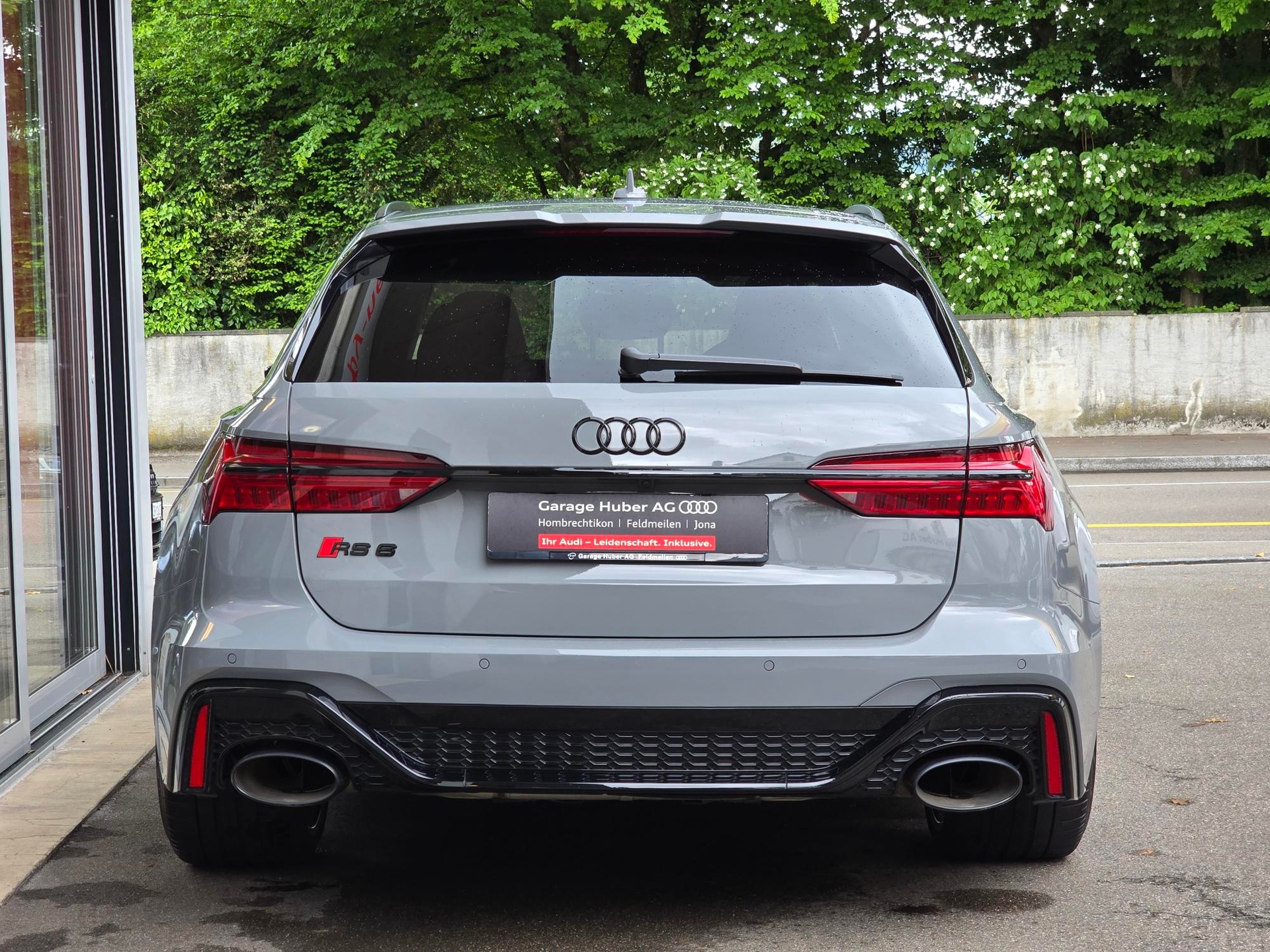 AUDI RS6 Avant 4.0 TFSI V8 quattro-image-4