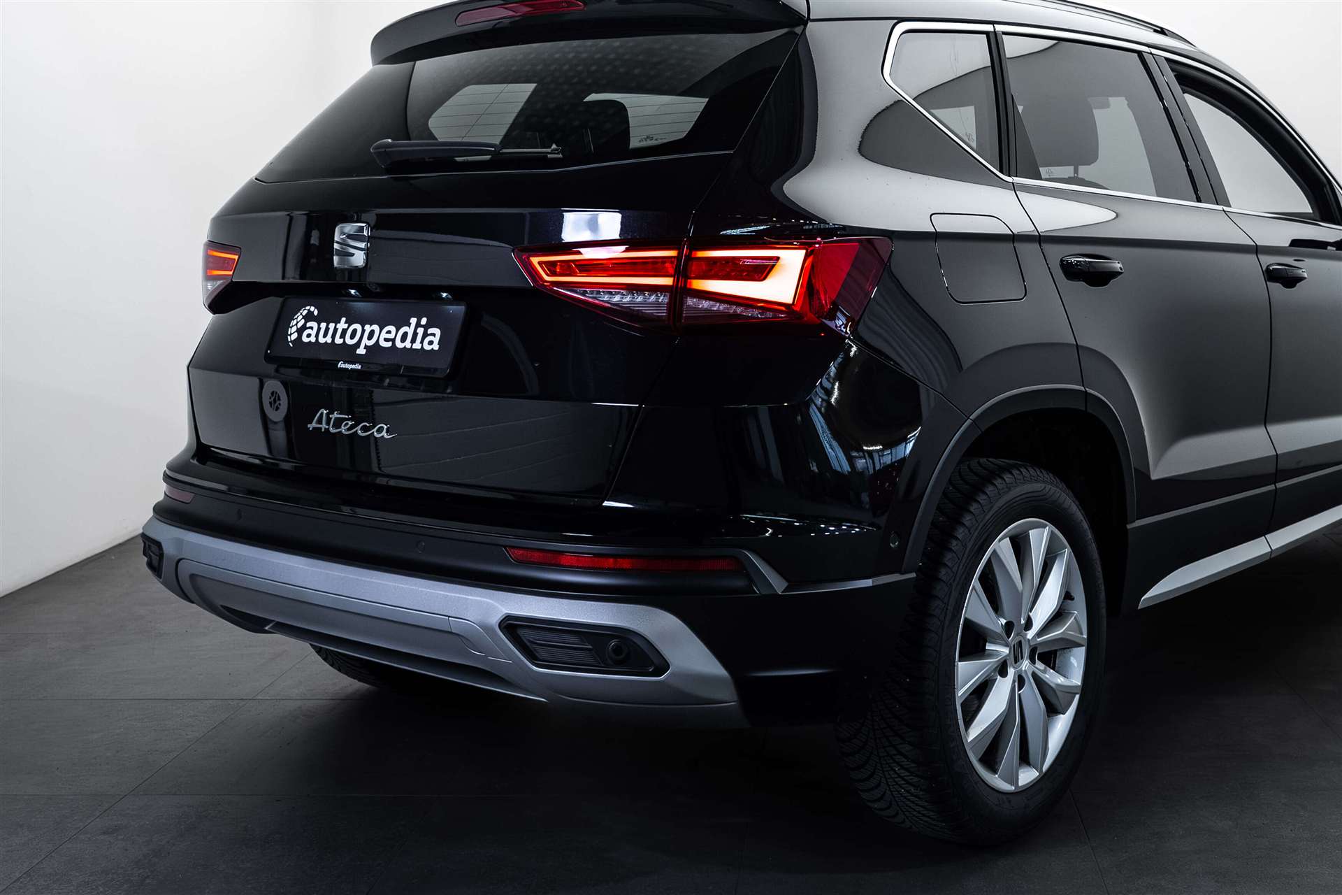 SEAT Ateca 1.5 TSi EVO X-Perience DSG-Automat-image-3