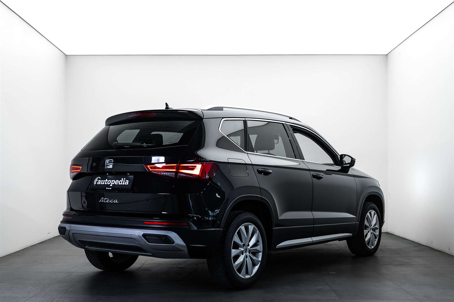 SEAT Ateca 1.5 TSi EVO X-Perience DSG-Automat-image-2