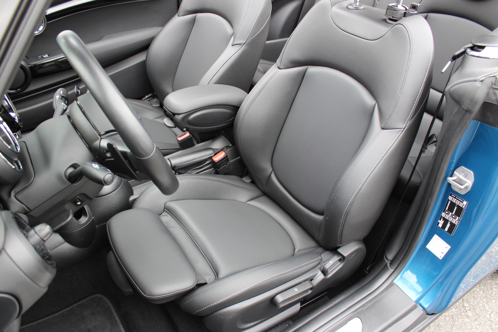 MINI Cooper S Cabriolet DKG-image-9