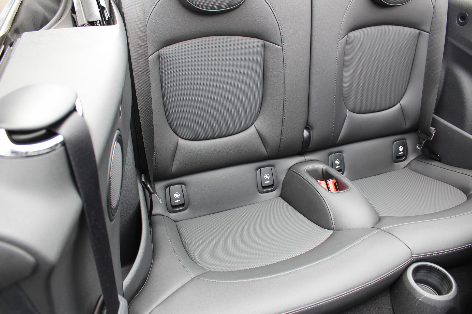 MINI Cooper S Cabriolet DKG-image-13