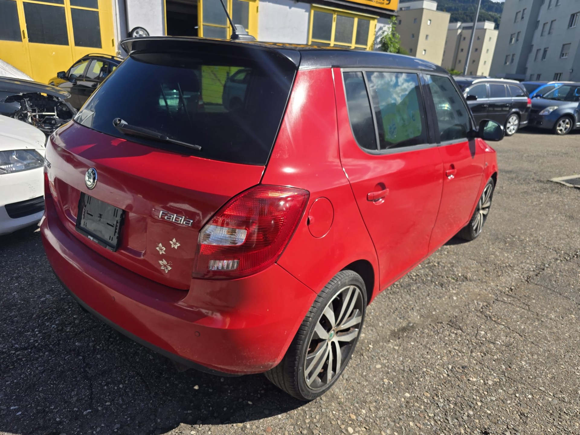 SKODA Fabia 1.4 TSI RS DSG-image-2