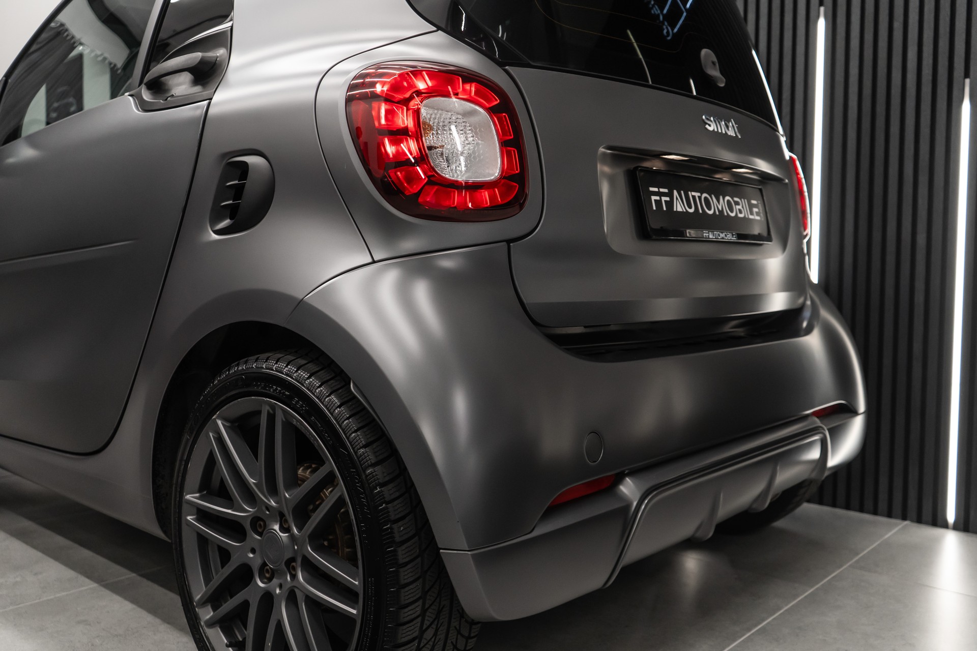 SMART fortwo prime twinmatic BRABUS-image-9