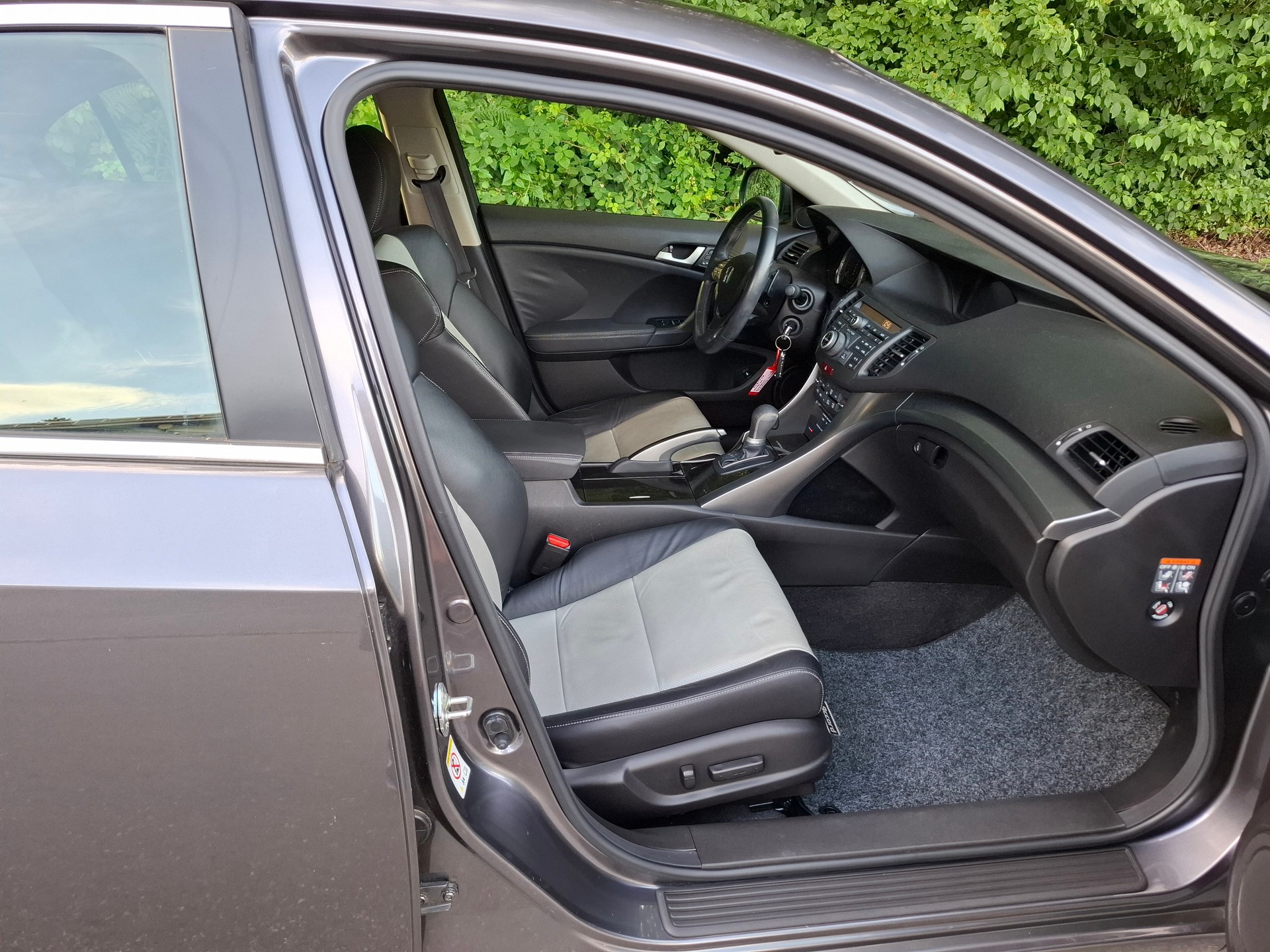 HONDA Accord 2.2 i-CTDi Executive Automatic-image-15