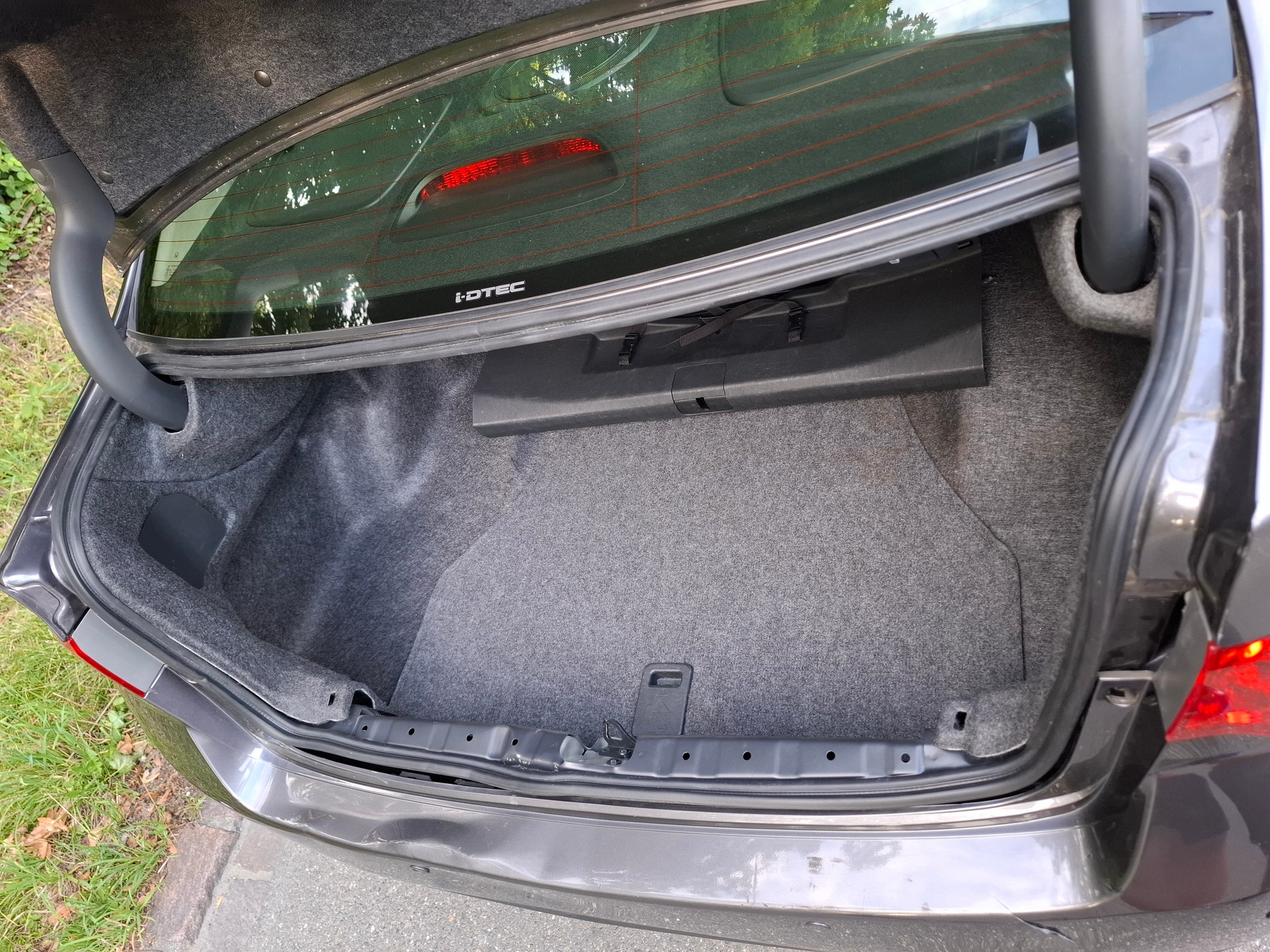 HONDA Accord 2.2 i-CTDi Executive Automatic-image-12