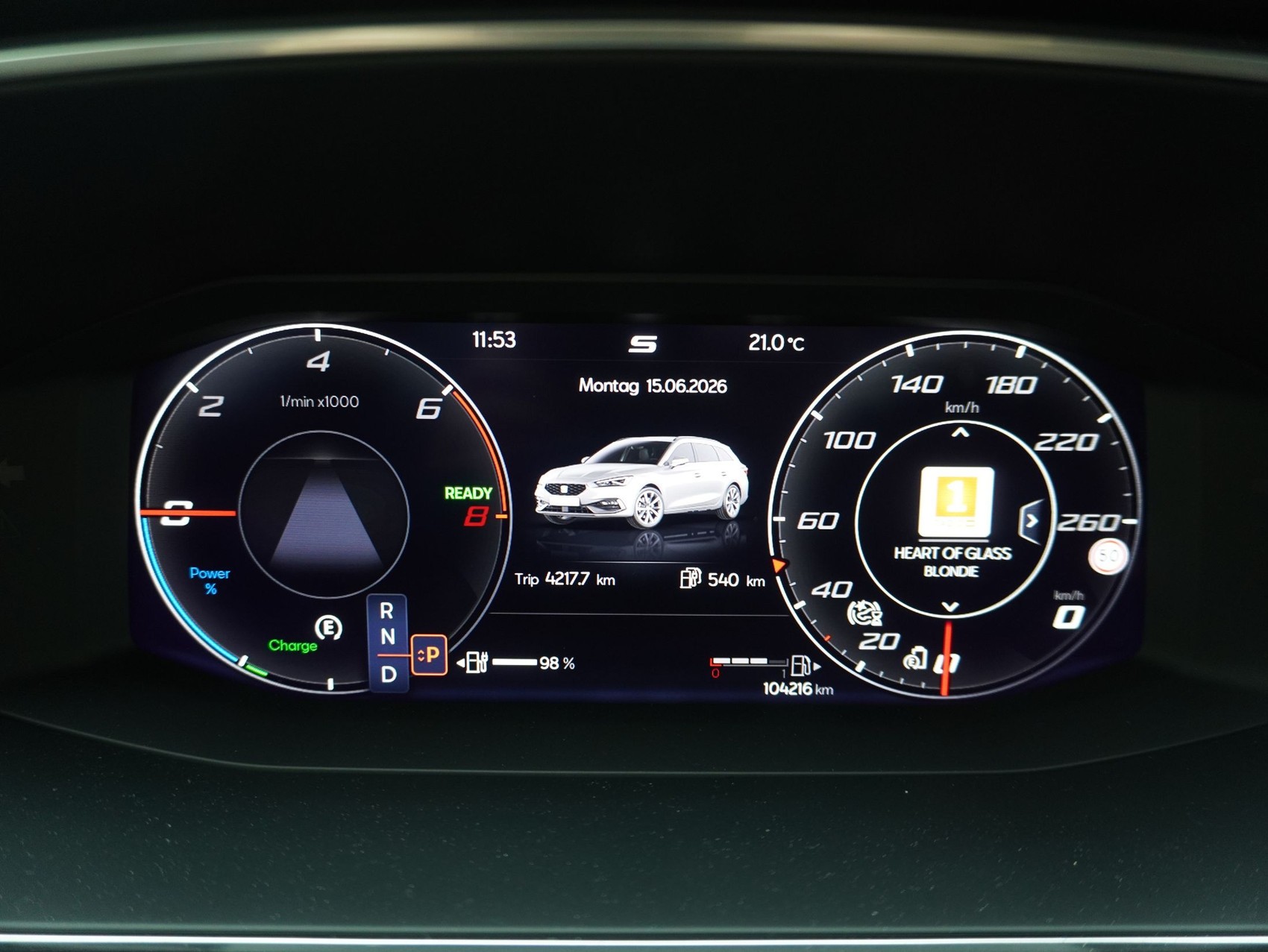 SEAT Leon ST 1.4 DSG eHybrid FR-image-16