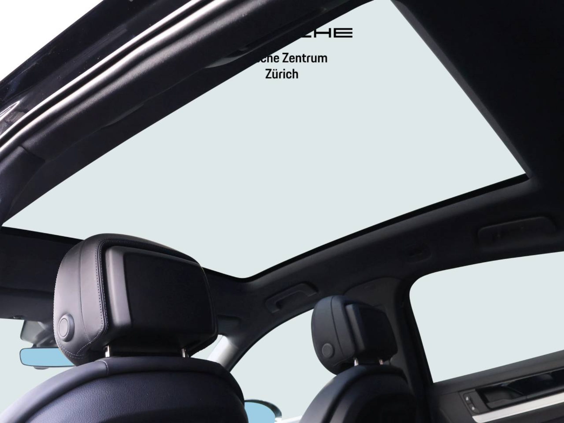 PORSCHE Cayenne E-Hybrid Coupé-image-16