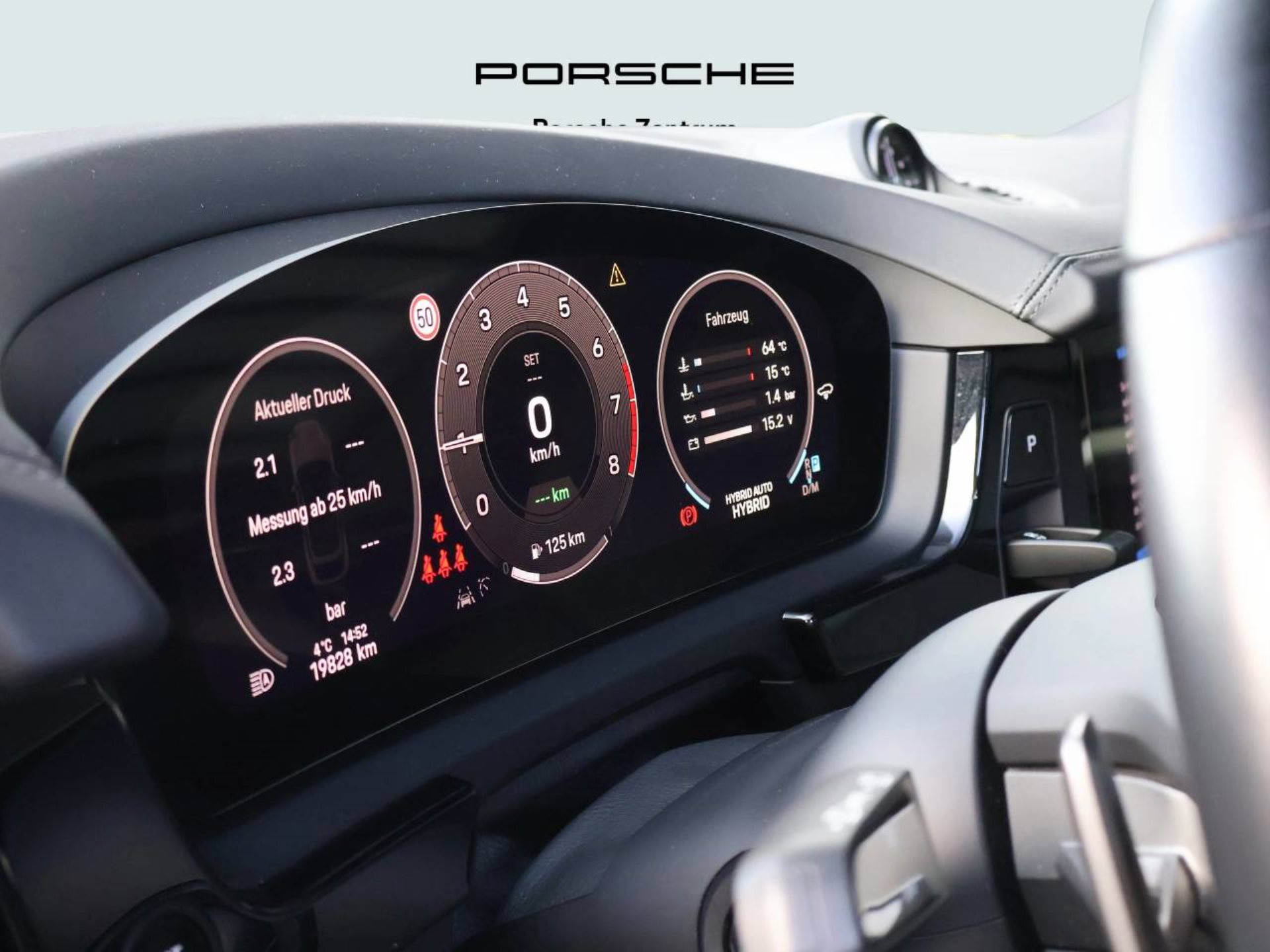 PORSCHE Cayenne E-Hybrid Coupé-image-18