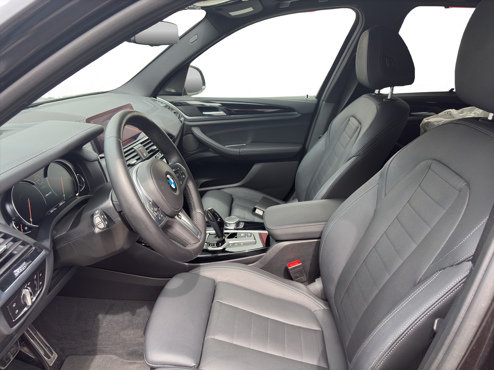 BMW X3 M40i-image-9