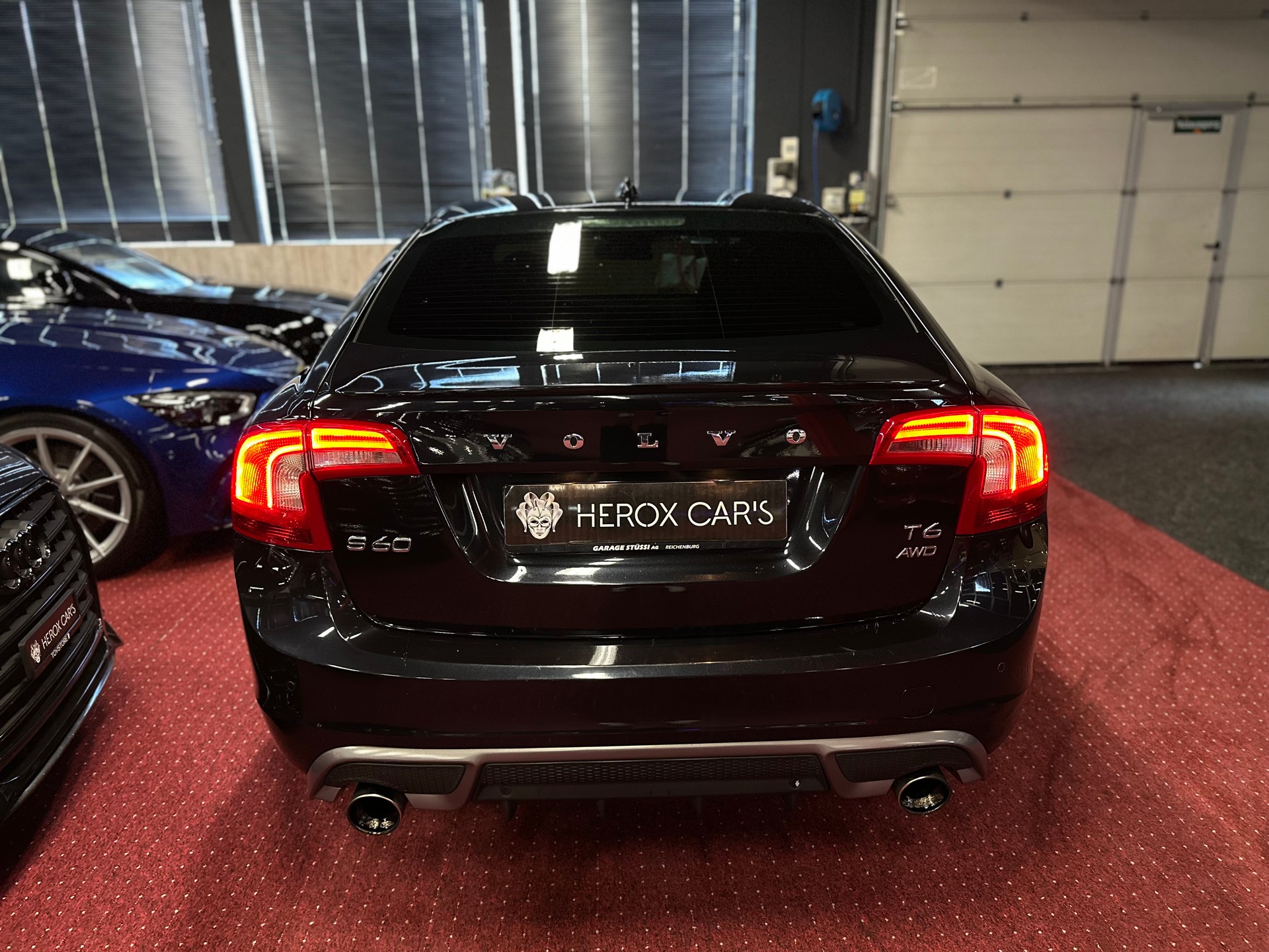 VOLVO S60 T6 ( 3.0L V6 Turbo ) AWD R-Design / ** Frisch ab MFK + Service / 4x4 / Polestar 330 PS **-image-5