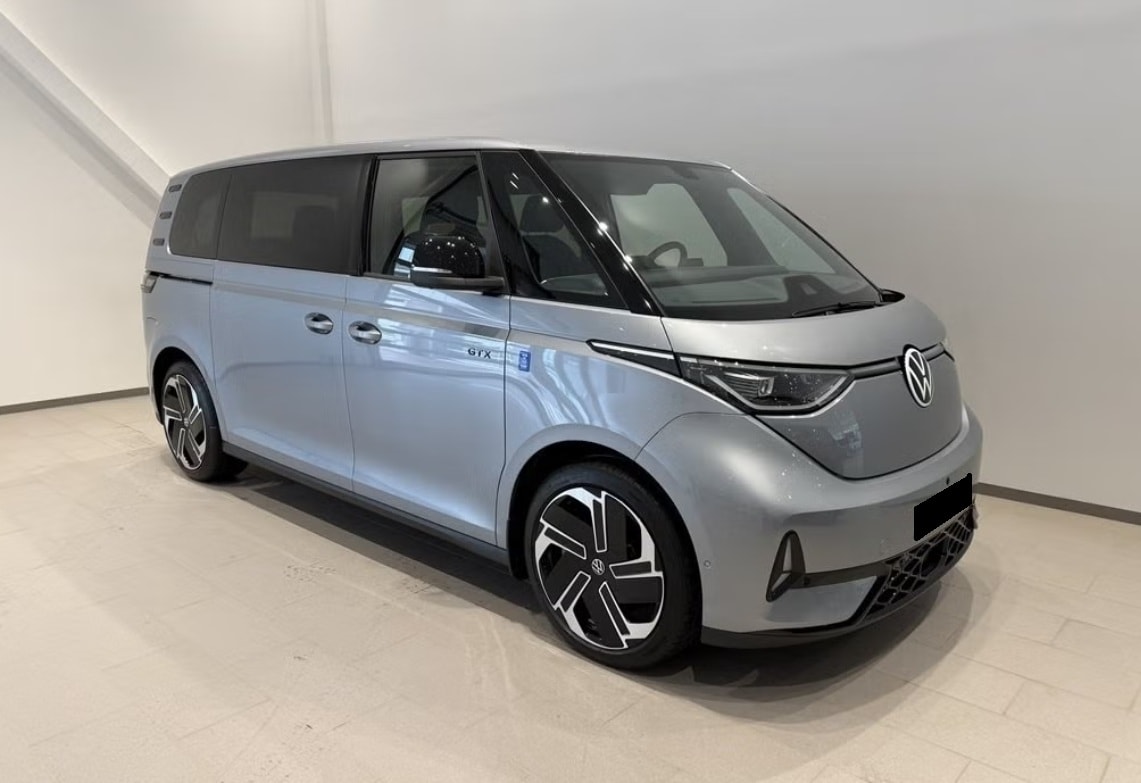 VW ID.Buzz LWB GTX 4 Motion-image-0