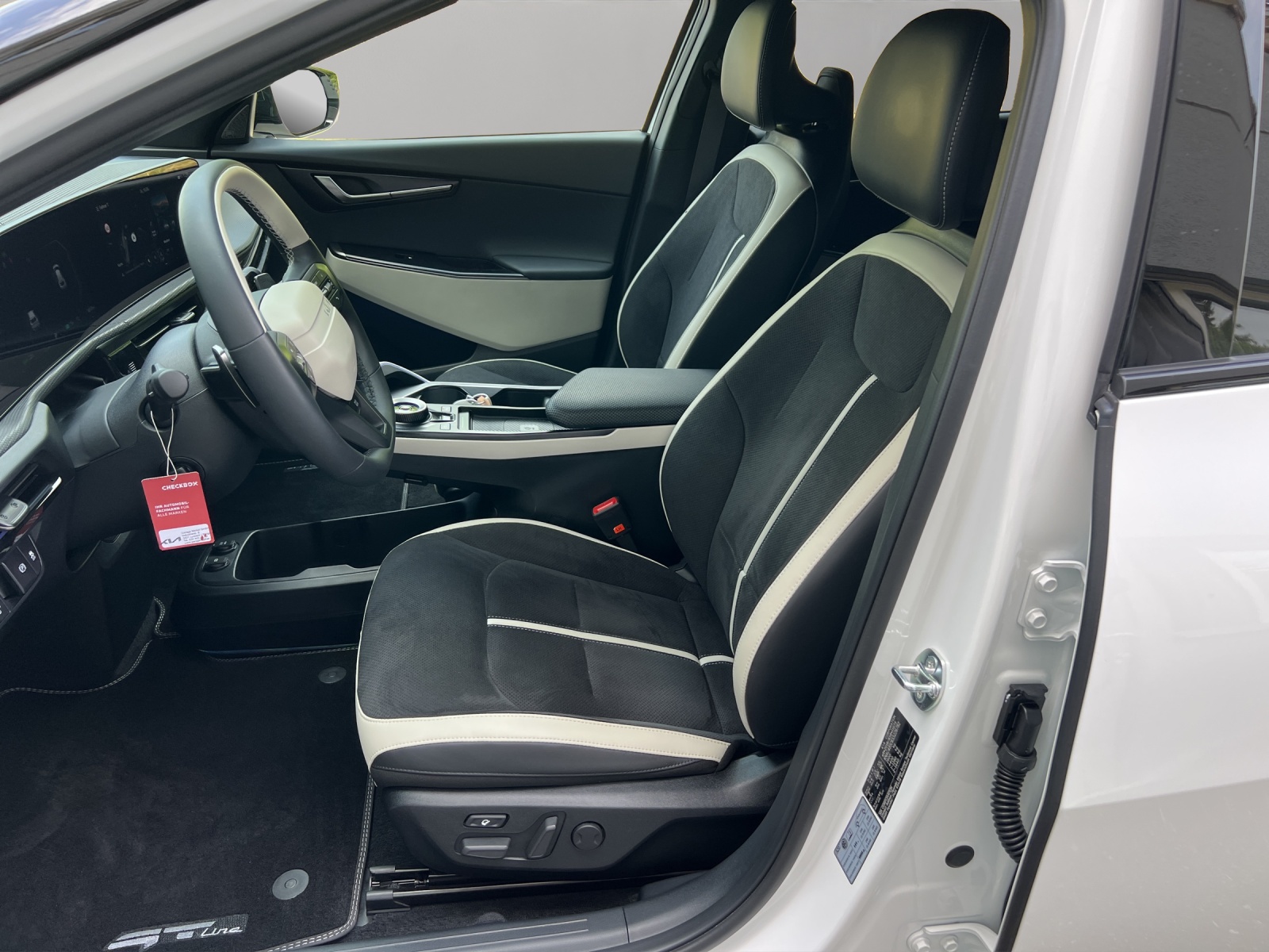 KIA EV6 77.4 kWh GT-Line 4x4-image-8