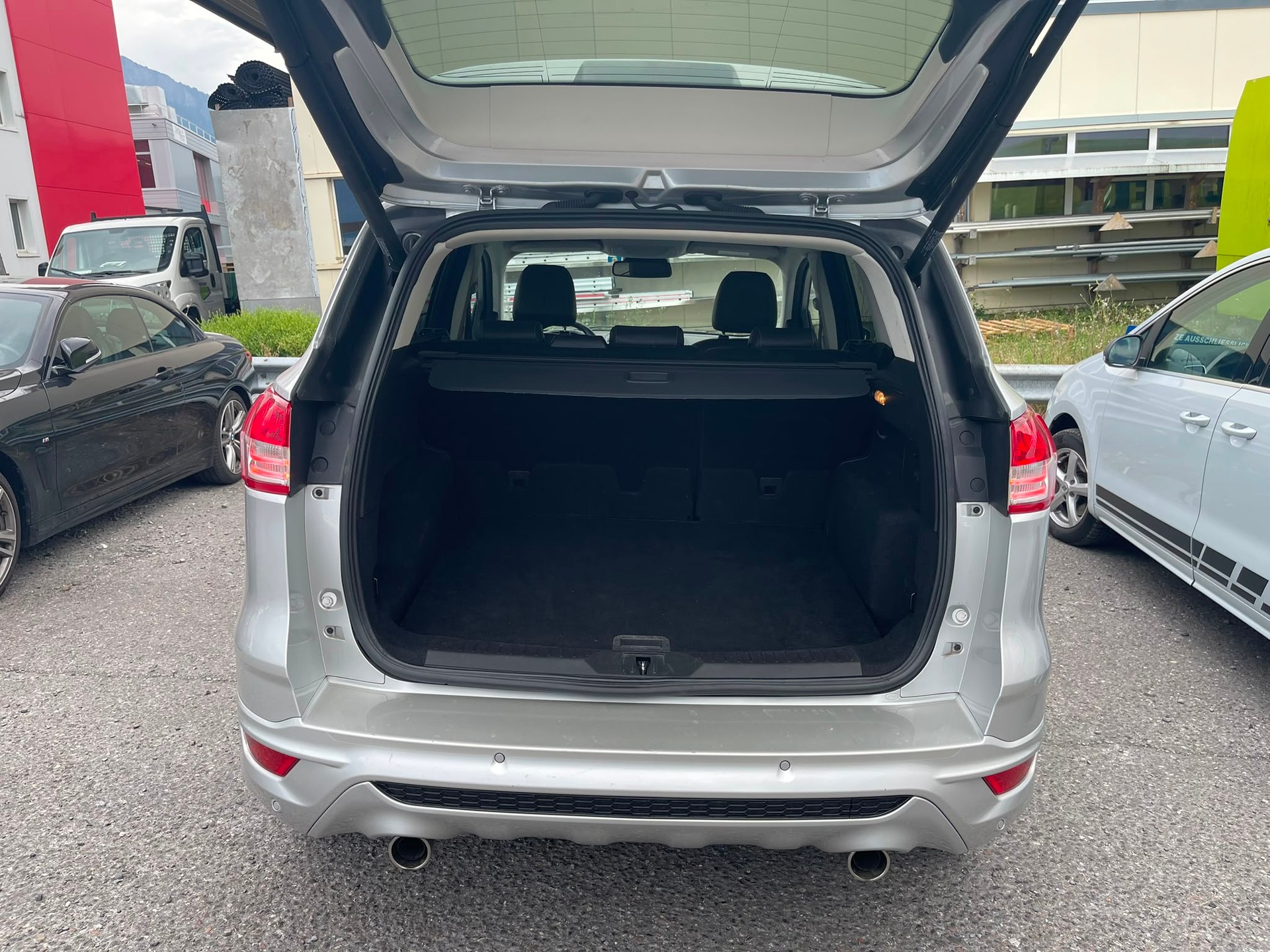 FORD Kuga 2.0 TDCi Titanium 4WD PowerShift-image-5