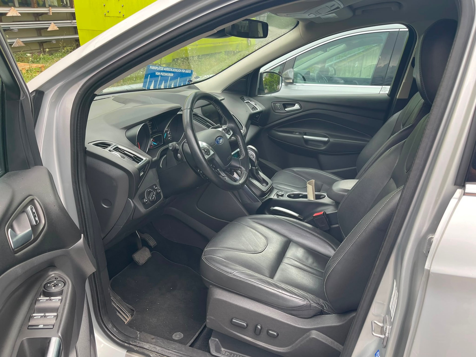 FORD Kuga 2.0 TDCi Titanium 4WD PowerShift-image-8