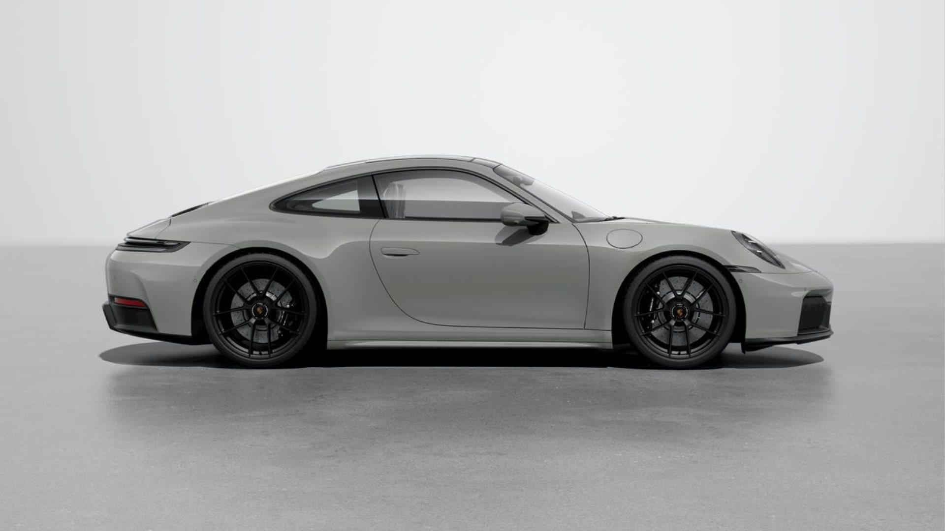 PORSCHE 911 Carrera 4 GTS-image-5
