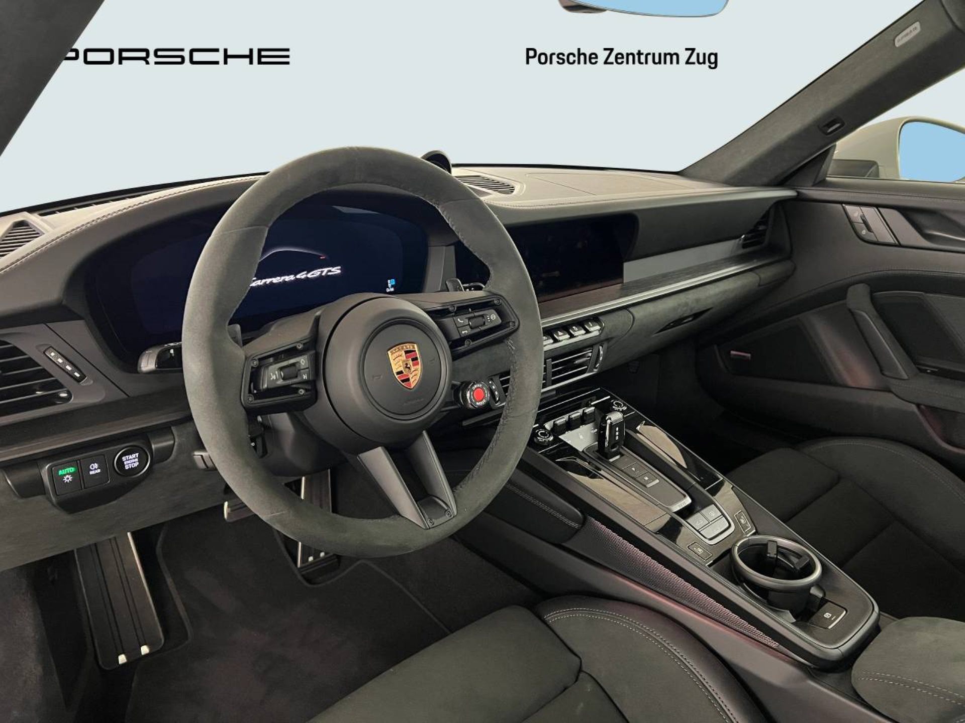 PORSCHE 911 Carrera 4 GTS-showroom-element-3