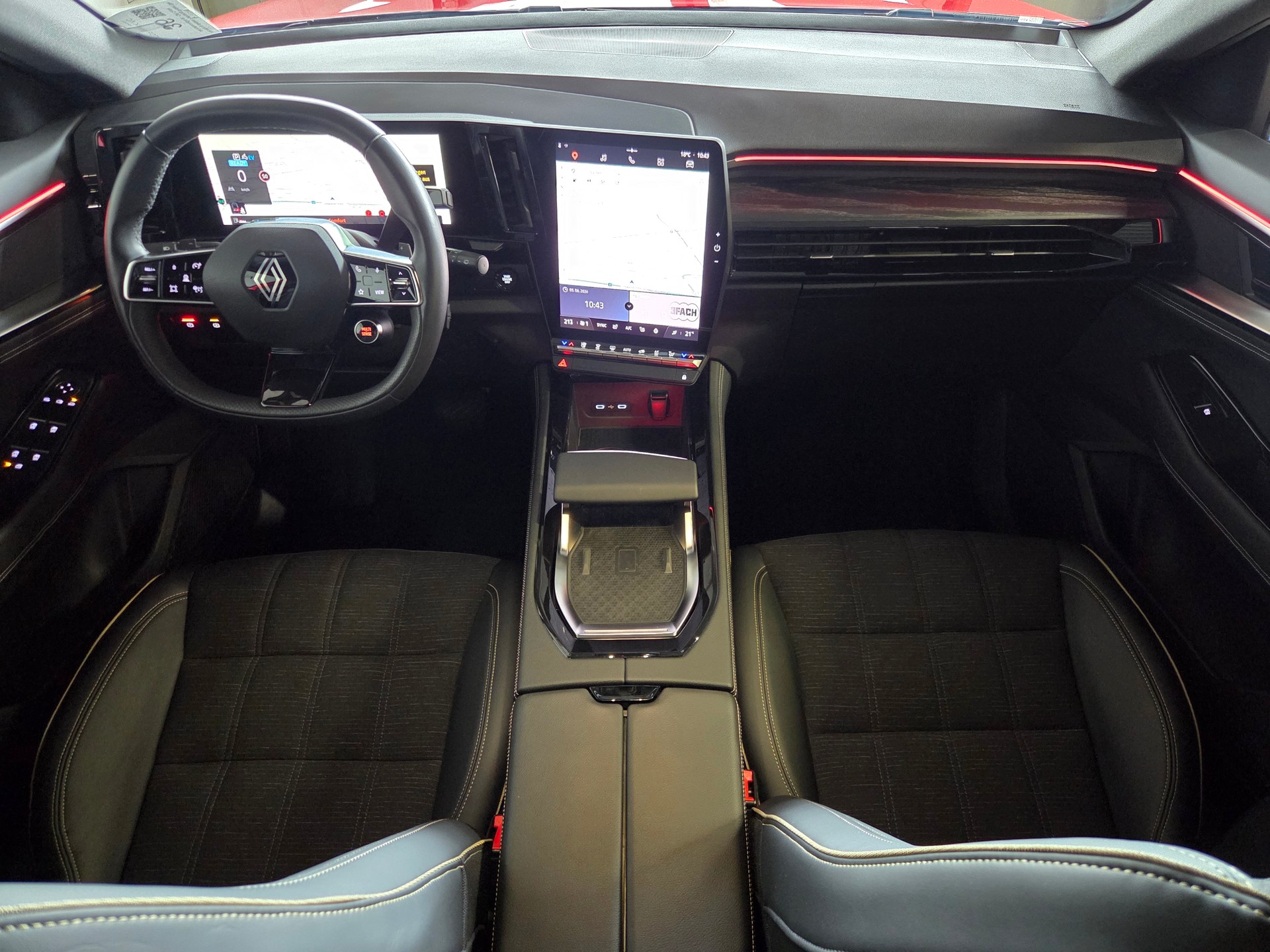 RENAULT Austral 1.2 E-Tech iconic-image-8