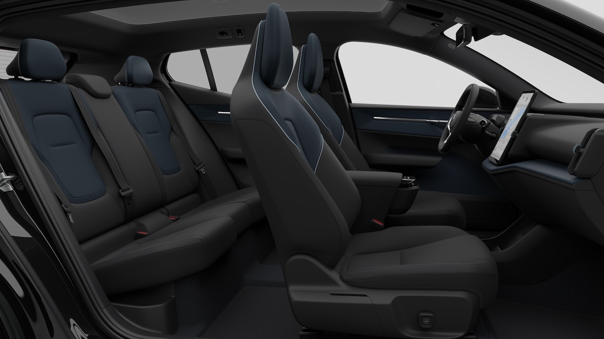 VOLVO EX30 E60 Twin Ultra Performance Sw. Black Ed. AWD-image-12