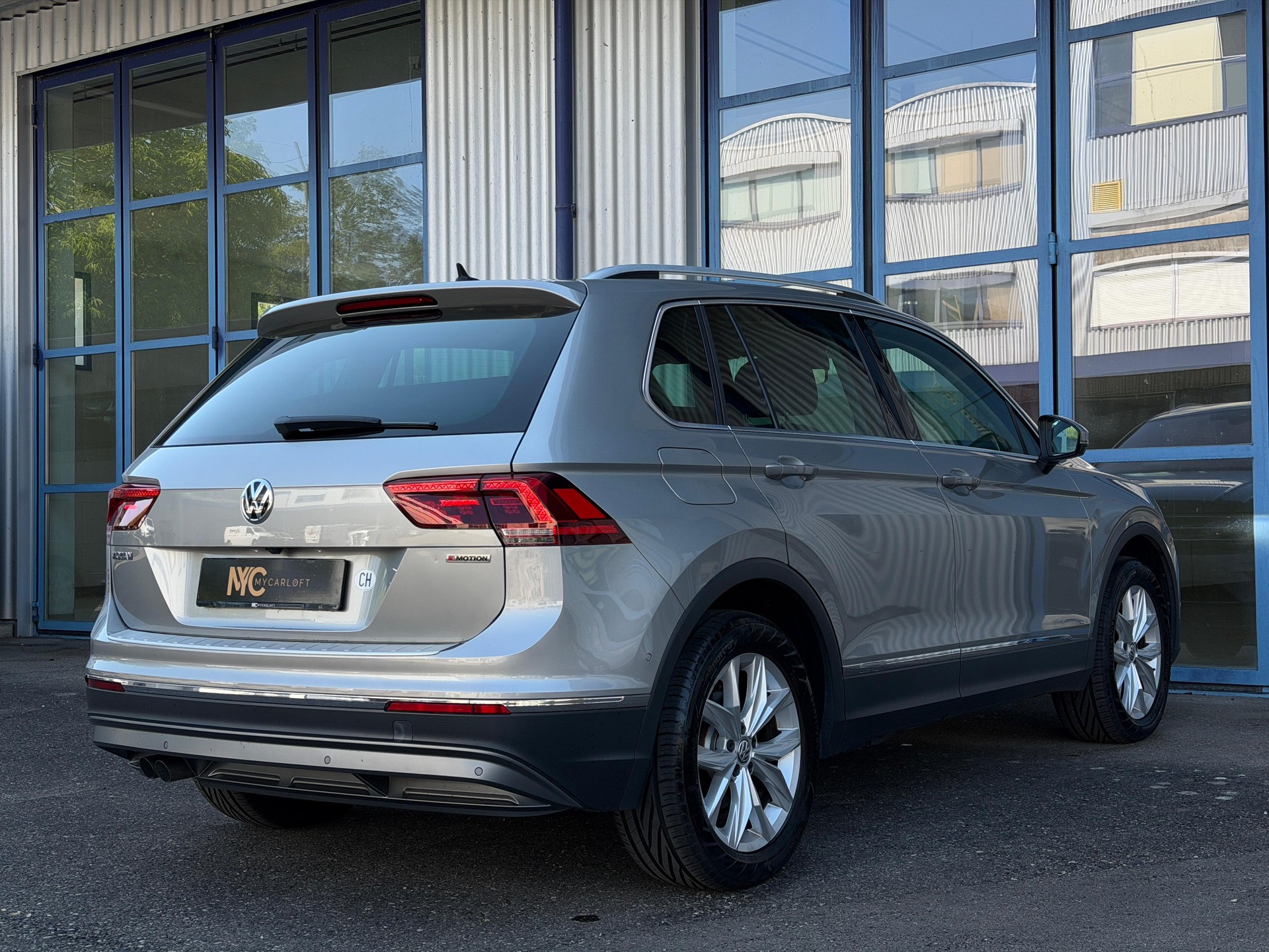 VW Tiguan 2.0 TDI SCR Highline 4Motion DSG-image-7