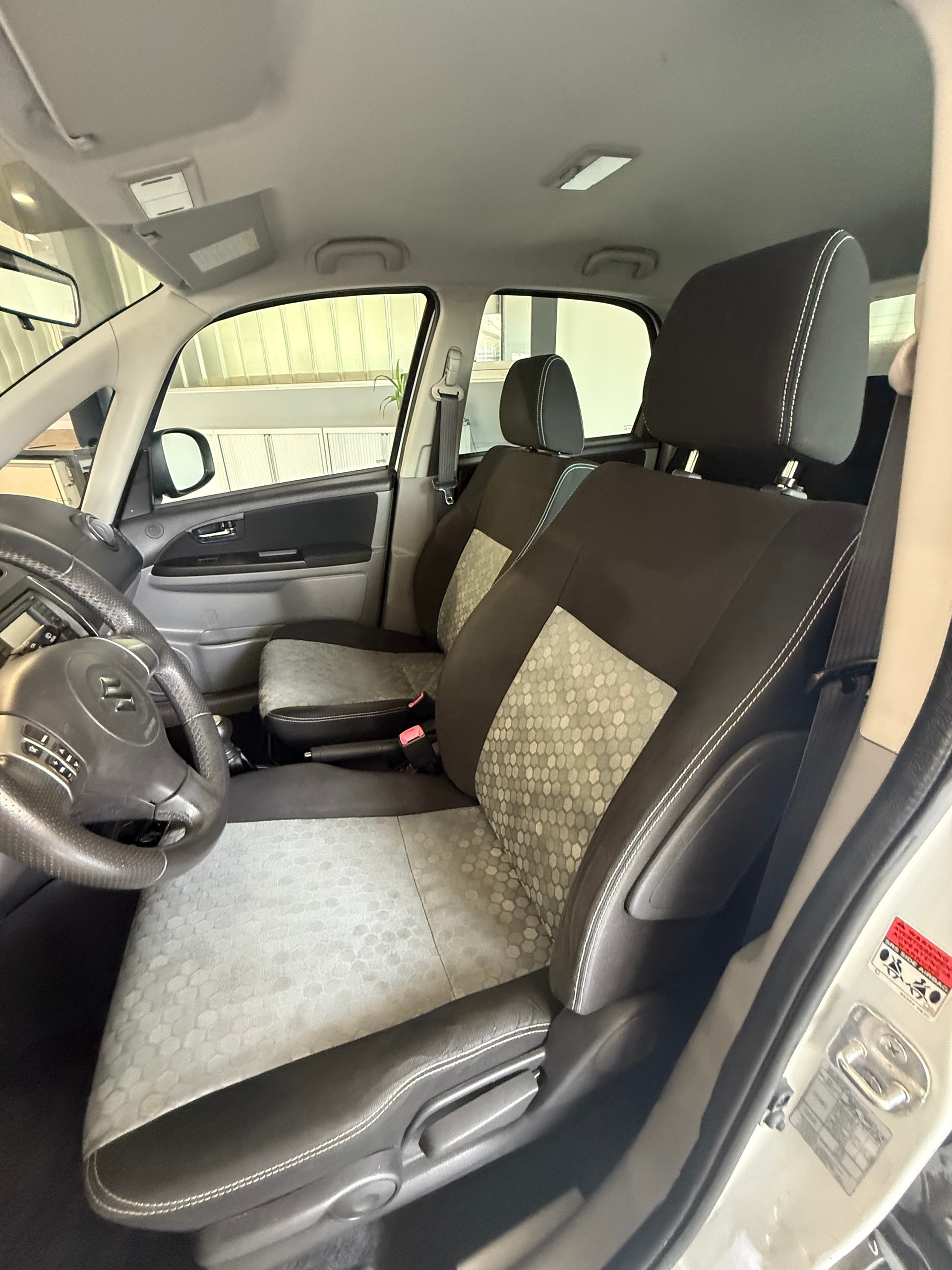 SUZUKI SX4 1.6 16V GL Top 4WD-image-6