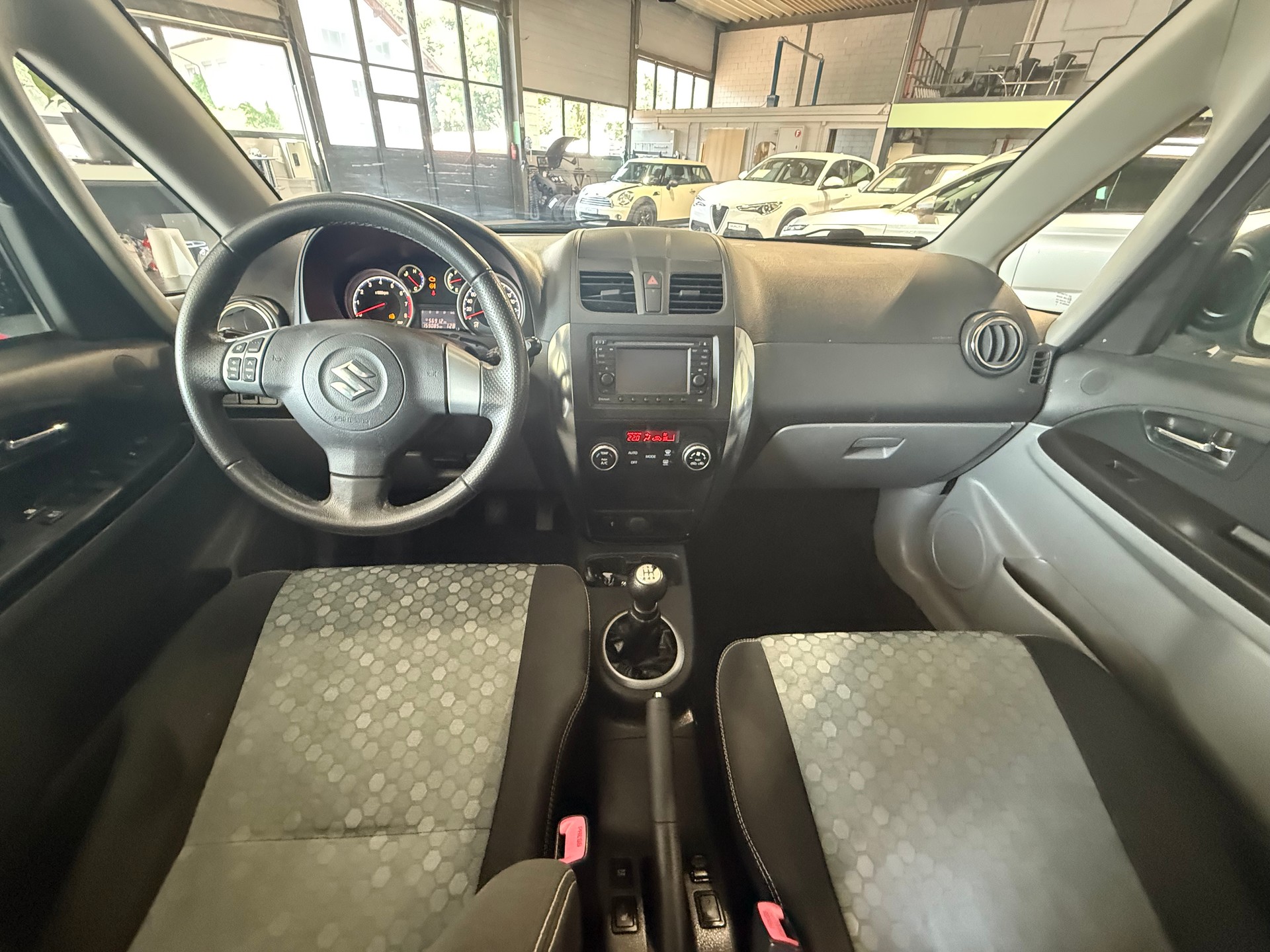 SUZUKI SX4 1.6 16V GL Top 4WD-image-13