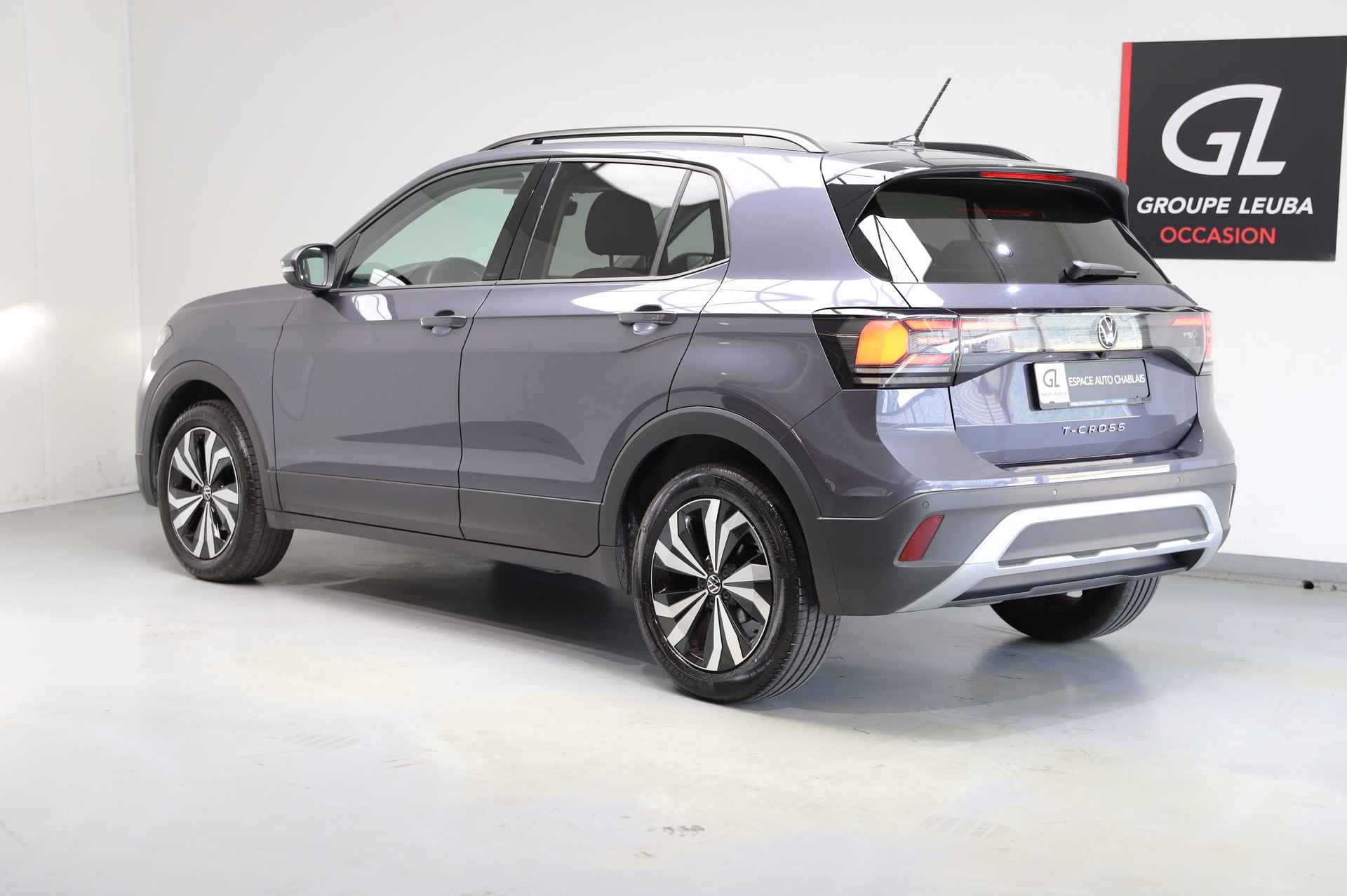 VW T-Cross 1.0 TSI Life-image-2
