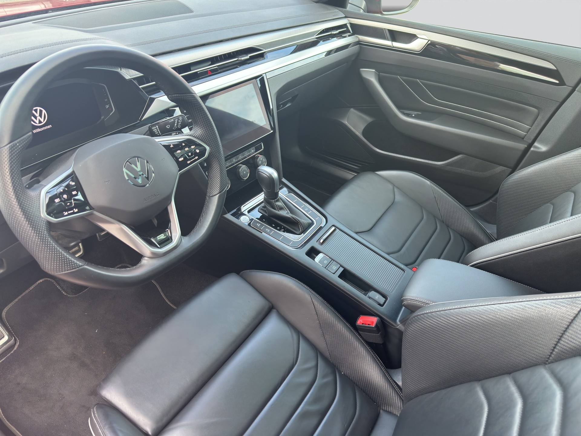 VW Arteon SB 2.0 TSI R-Line DSG-image-6