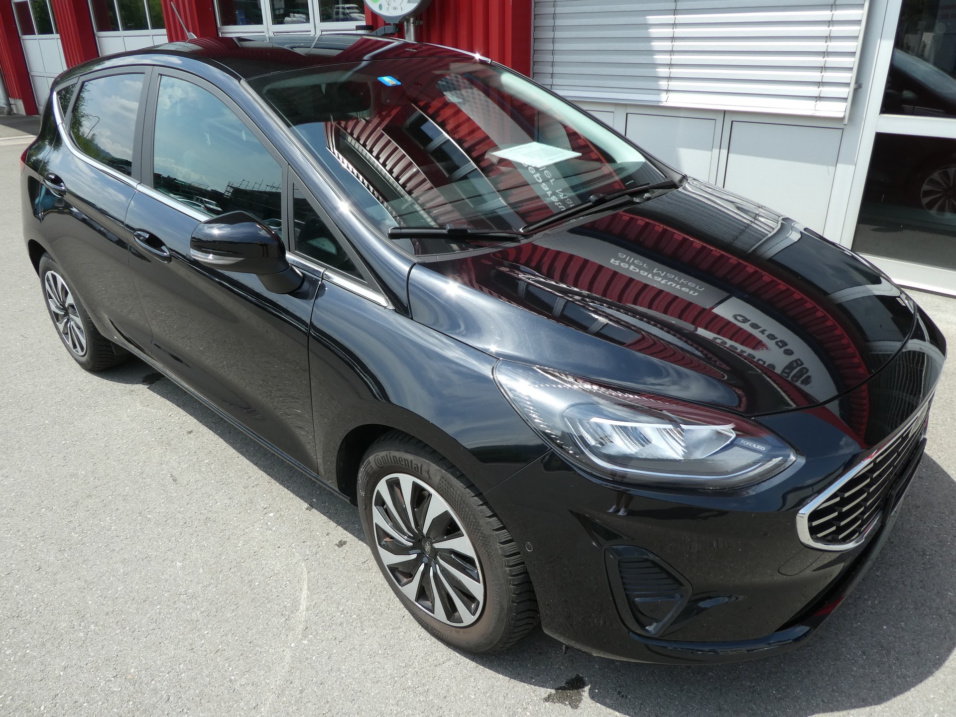FORD Fiesta 1.0 SCTi MHEV Titanium X-image-2