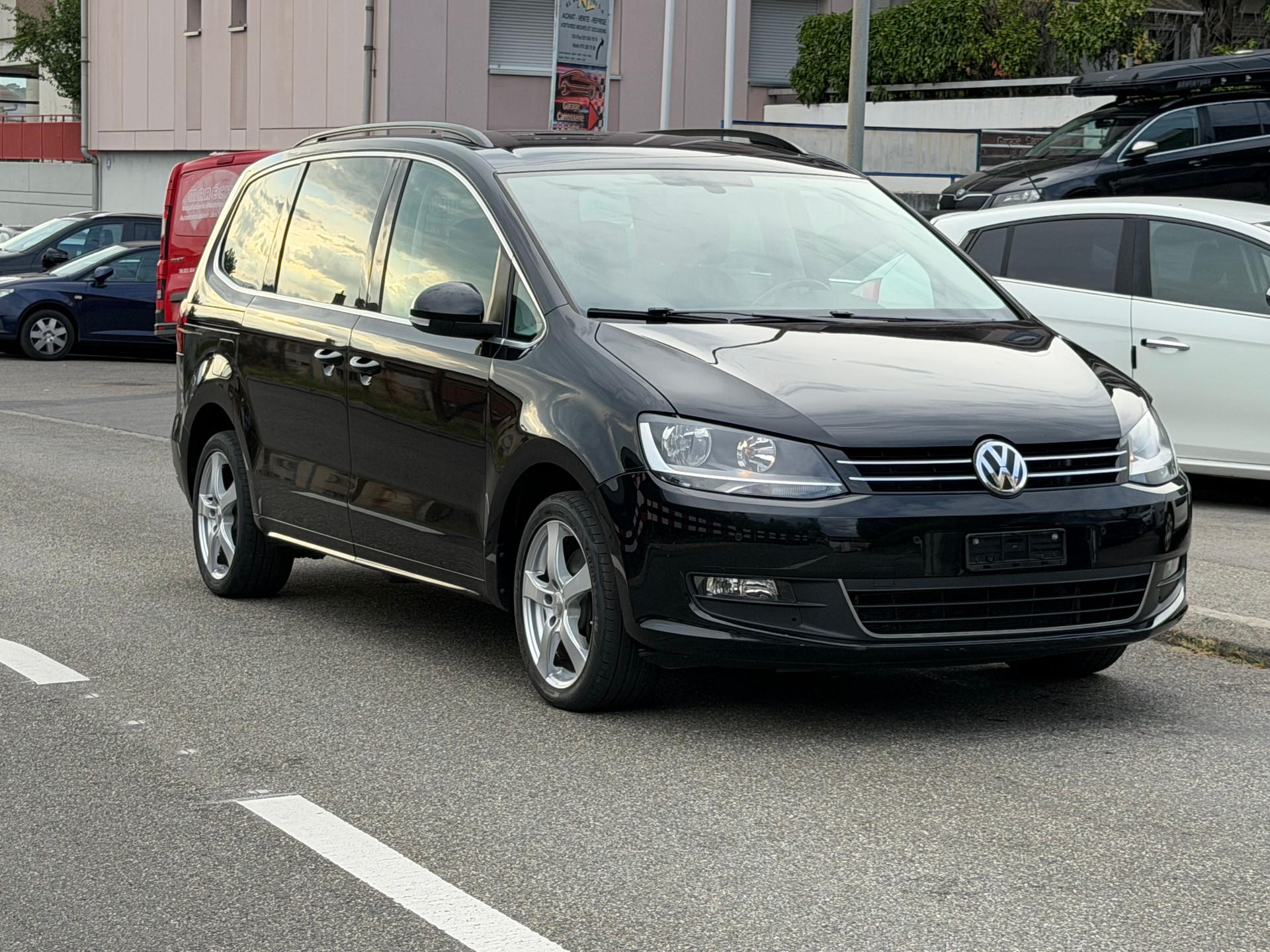VW Sharan 2.0 TDI BMT Highline 4Motion DSG-image-2