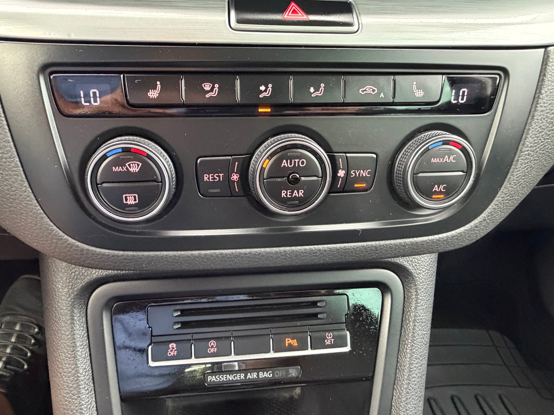 VW Sharan 2.0 TDI BMT Highline 4Motion DSG-image-14