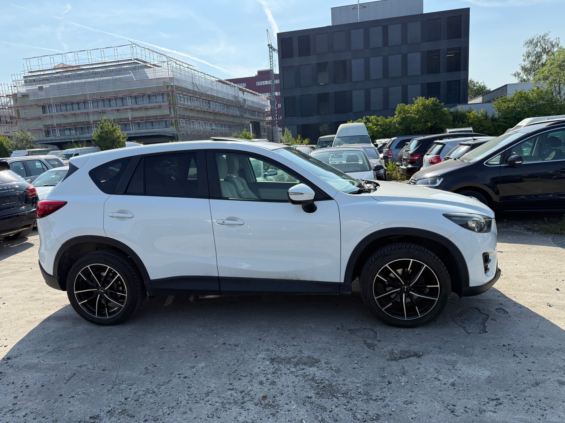 MAZDA CX-5 2.2 D HP Revolution AWD Automatic-image-3
