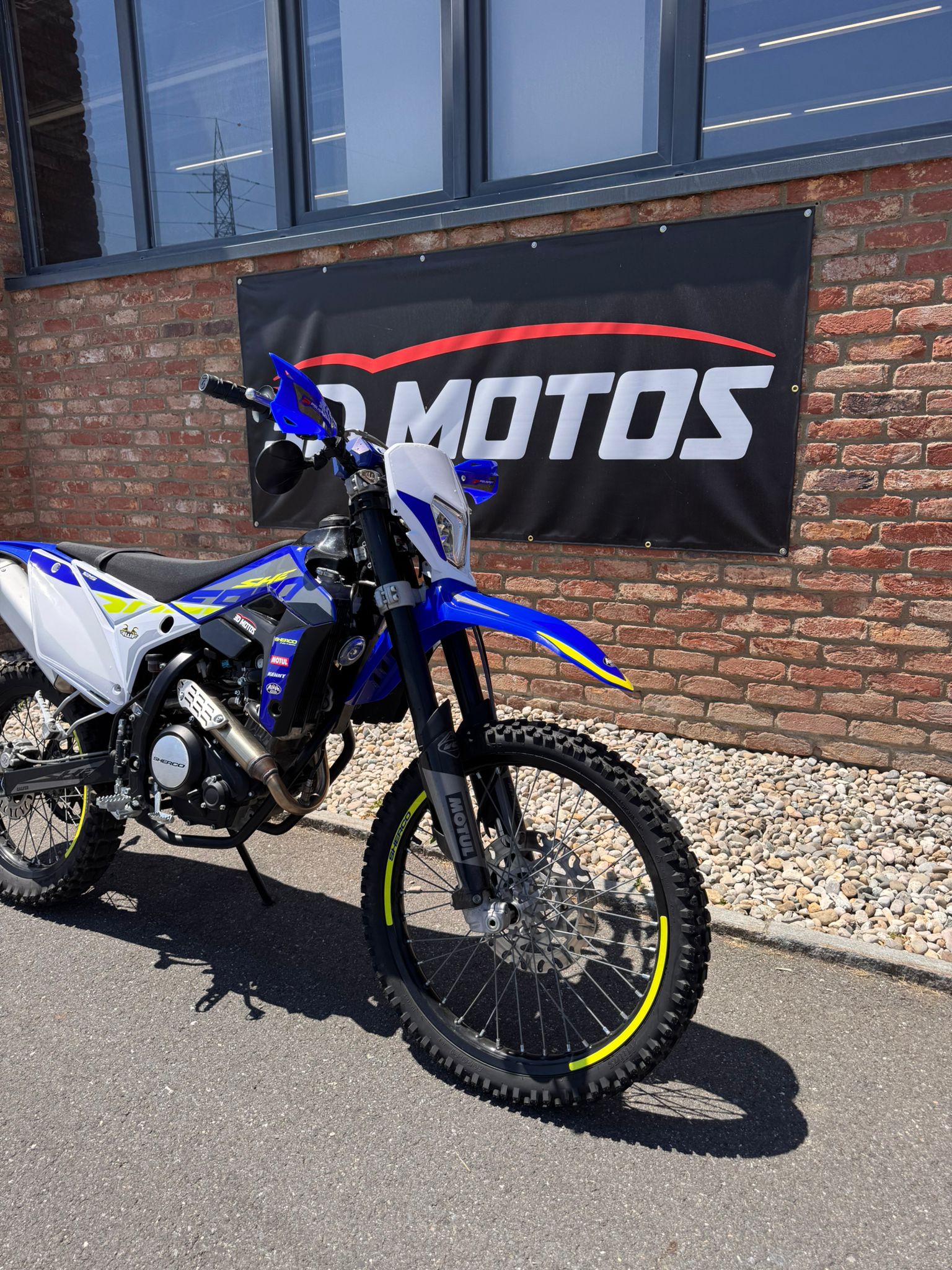 SHERCO 4t-showroom-element-1