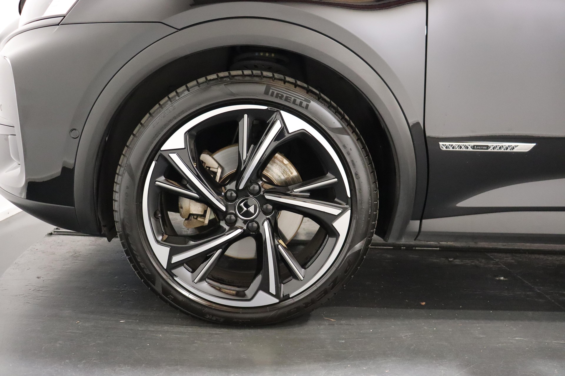 DS AUTOMOBILES 7 Crossback 1.6 E-Tense Louvre 4x4-image-7