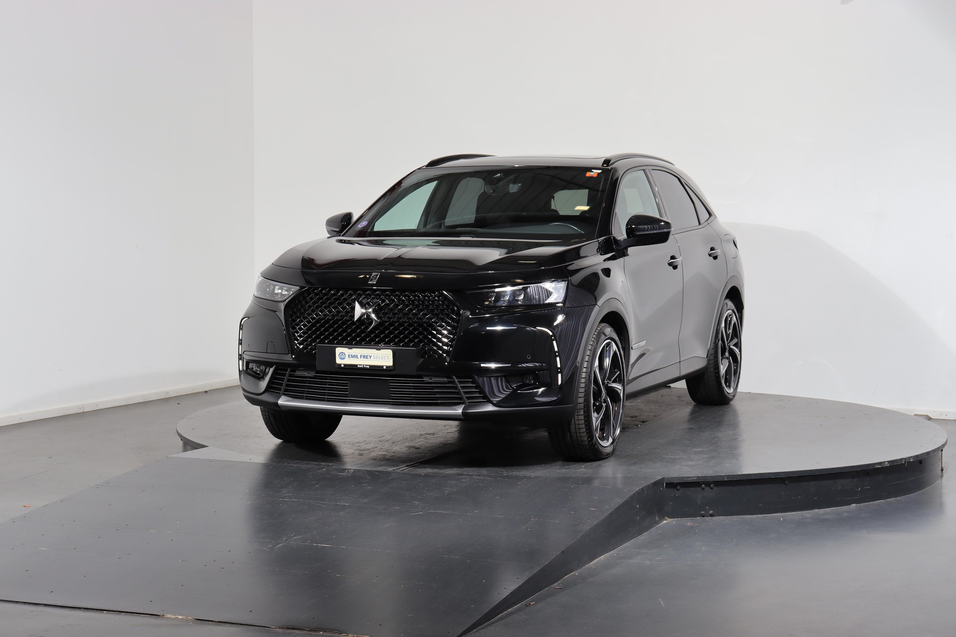 DS AUTOMOBILES 7 Crossback 1.6 E-Tense Louvre 4x4-image-0