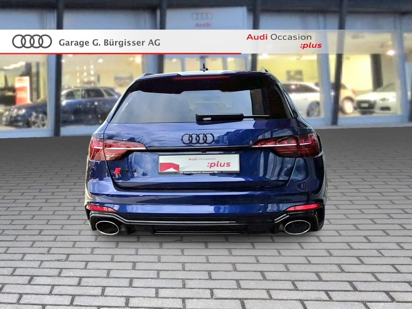 AUDI RS4 Avant quattro tiptronic Navarablau Metallic-image-4