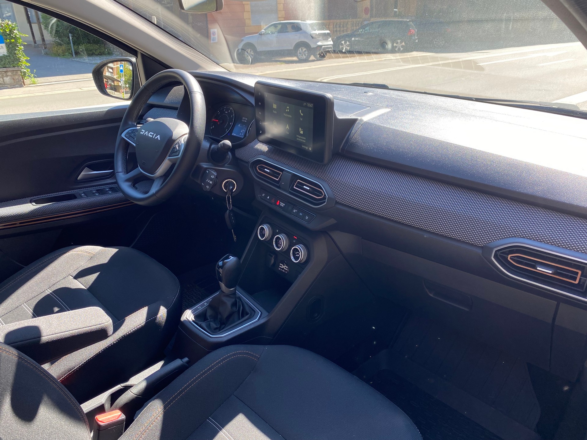 DACIA Sandero Stepway TCe 90 Expression CVT-image-10