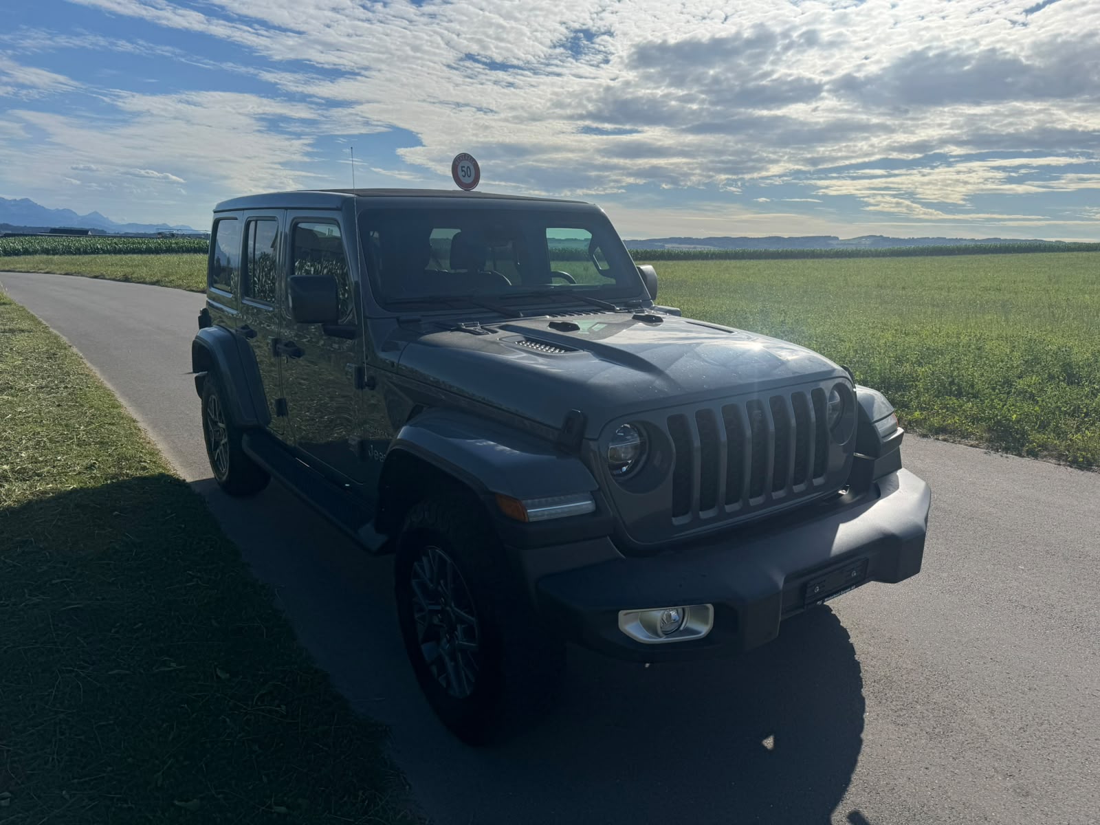 JEEP Wrangler 2.0 PHEV Unlimited Rubicon DT Automatic-image-1