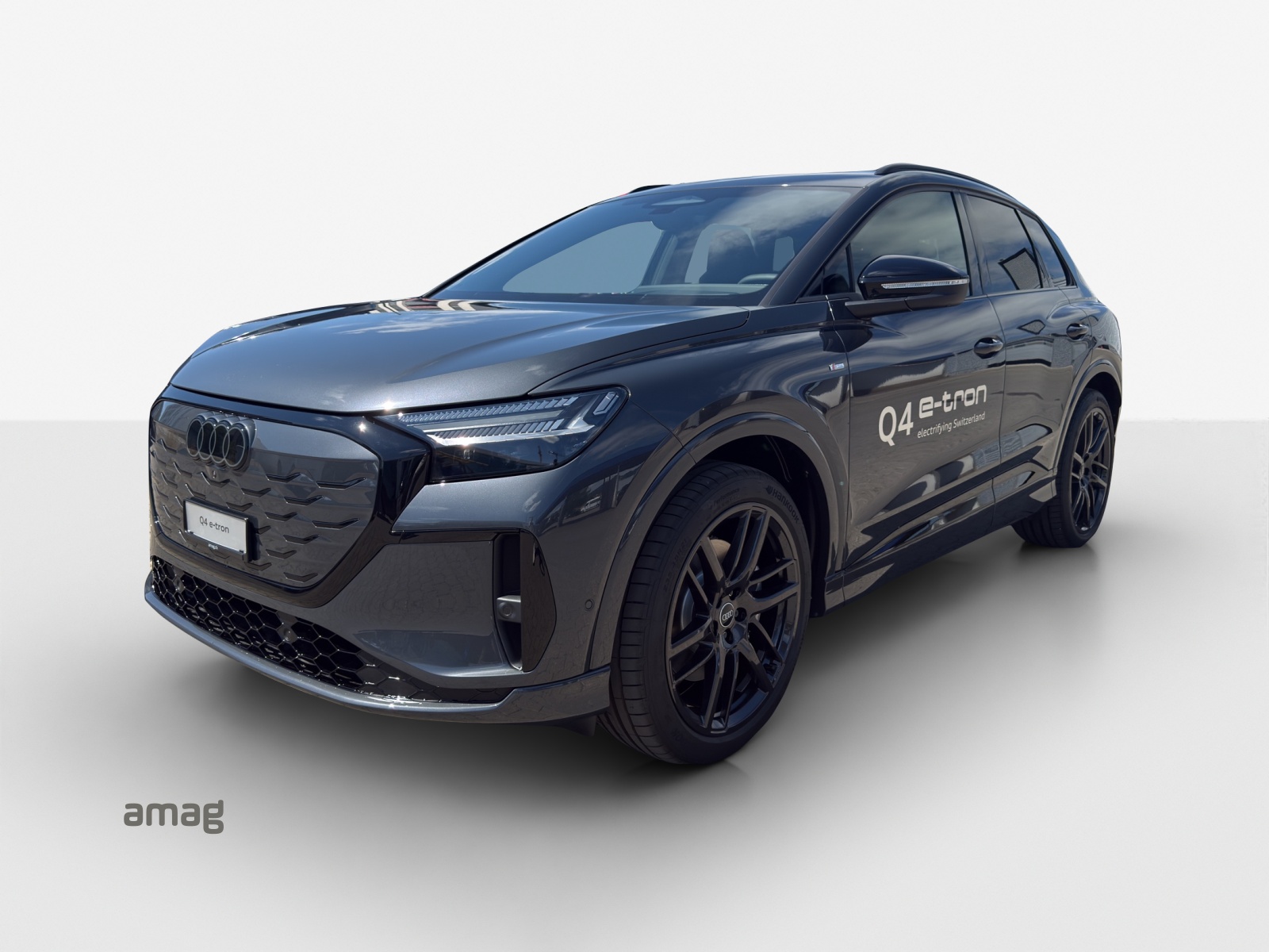 AUDI Q4 e-tron SUV quattro performance