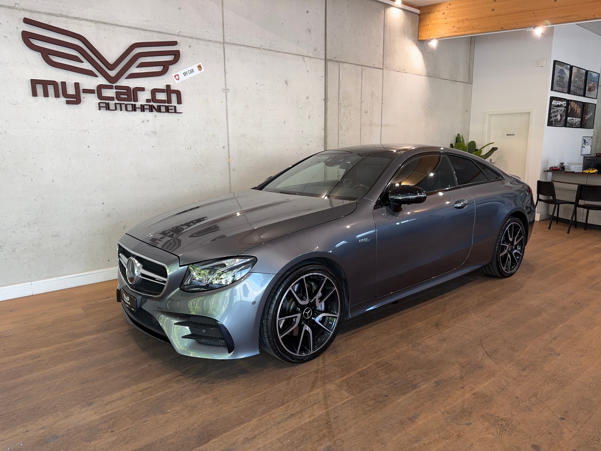 MERCEDES-BENZ E 53 Coupé /////AMG 4 Matic+ 9G-Tronic || HEAD UP || BURMESTER || 360° || PANORAMA-image-2