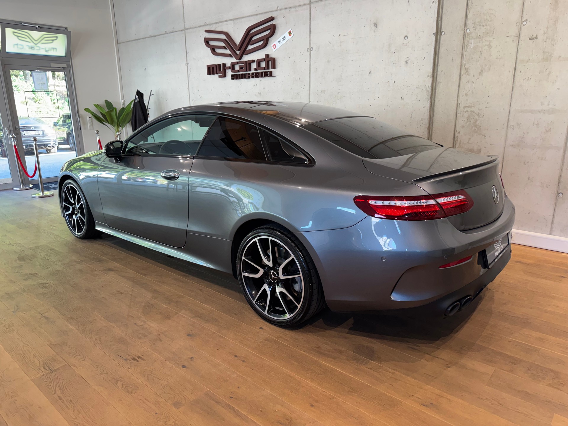 MERCEDES-BENZ E 53 Coupé /////AMG 4 Matic+ 9G-Tronic || HEAD UP || BURMESTER || 360° || PANORAMA-image-7