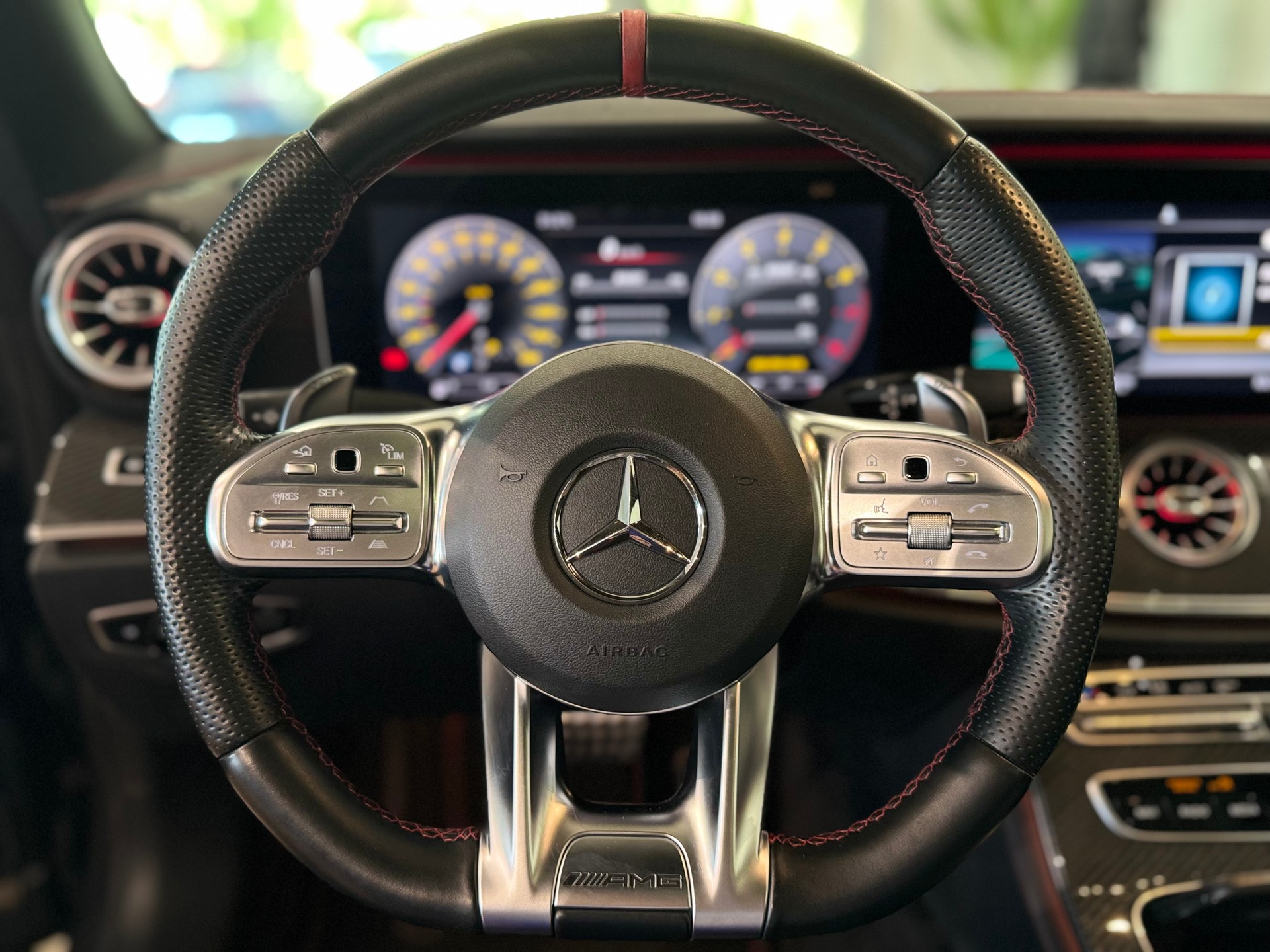 MERCEDES-BENZ E 53 Coupé /////AMG 4 Matic+ 9G-Tronic || HEAD UP || BURMESTER || 360° || PANORAMA-image-20