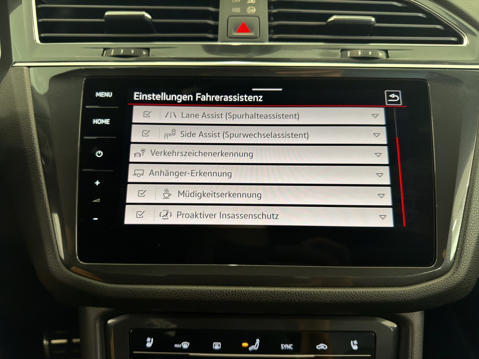 VW Tiguan Allspace 2.0TSI R-Line 4Motion DSG-image-24